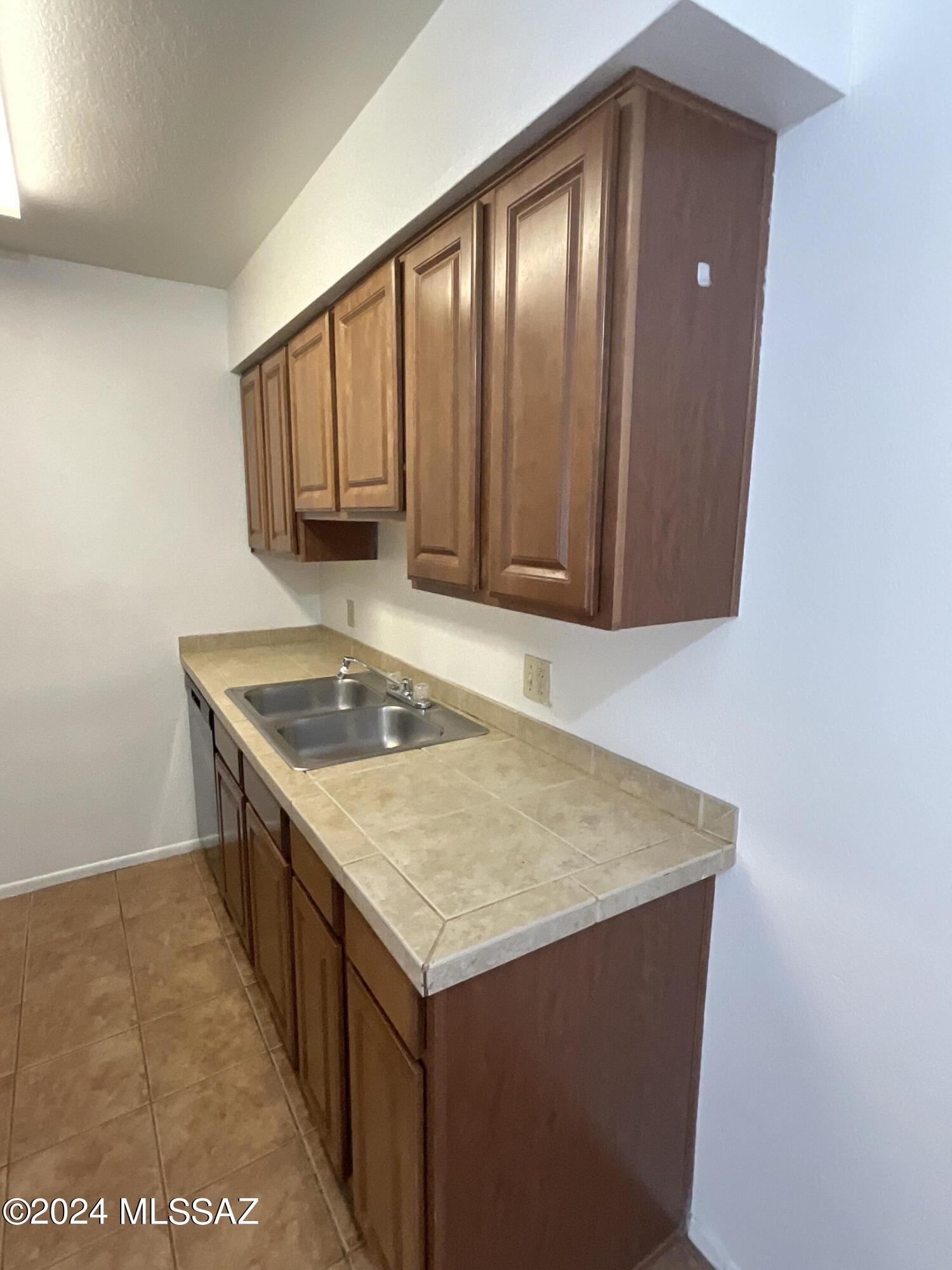 Casa Club Condominium - Residential Lease