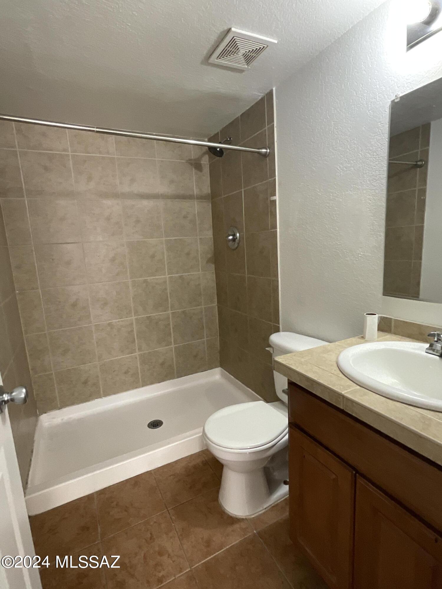 Casa Club Condominium - Residential Lease