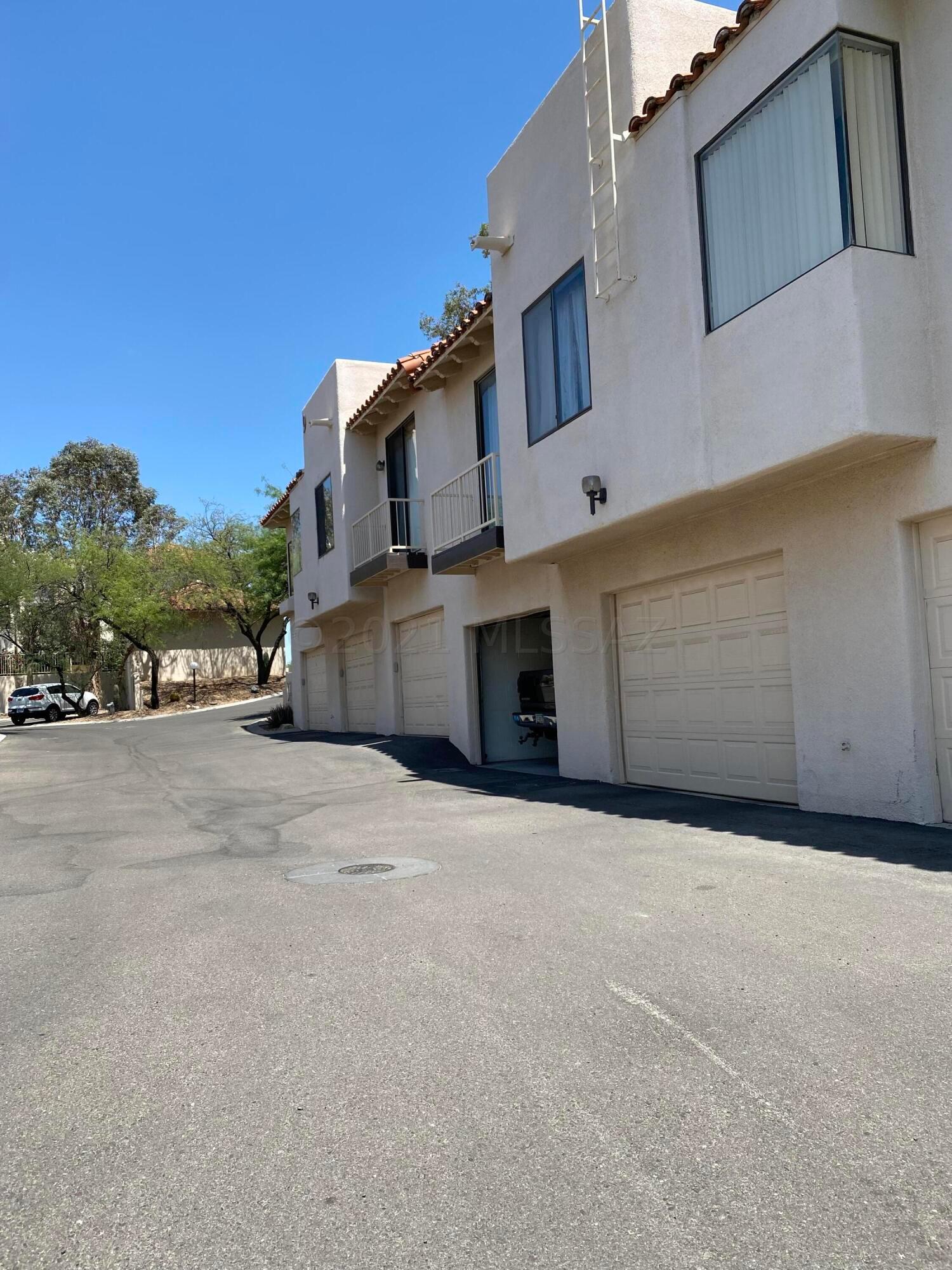 Condos At La Paloma (The) - Residential Lease