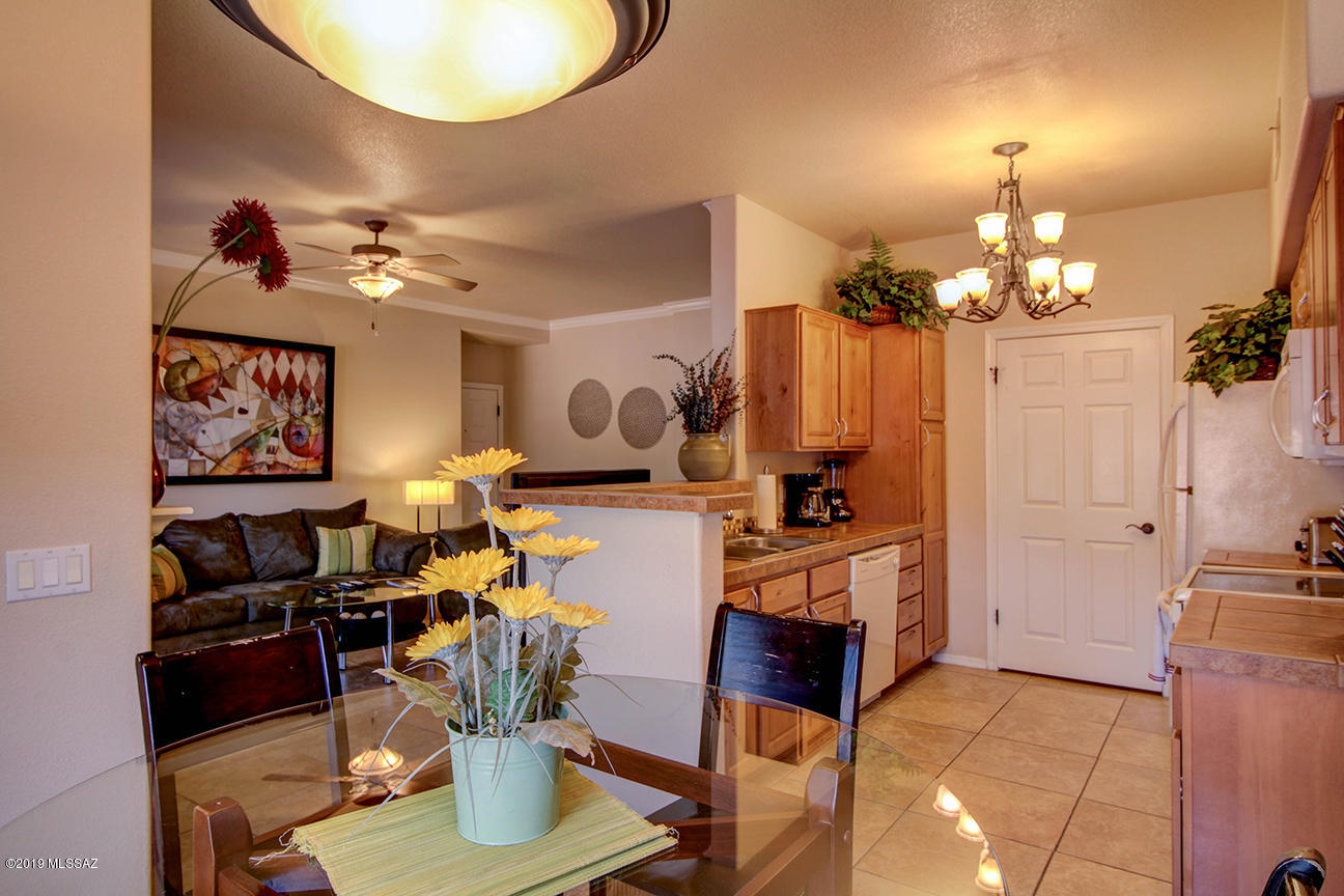 Pinnacle Canyon Condominium - Residential