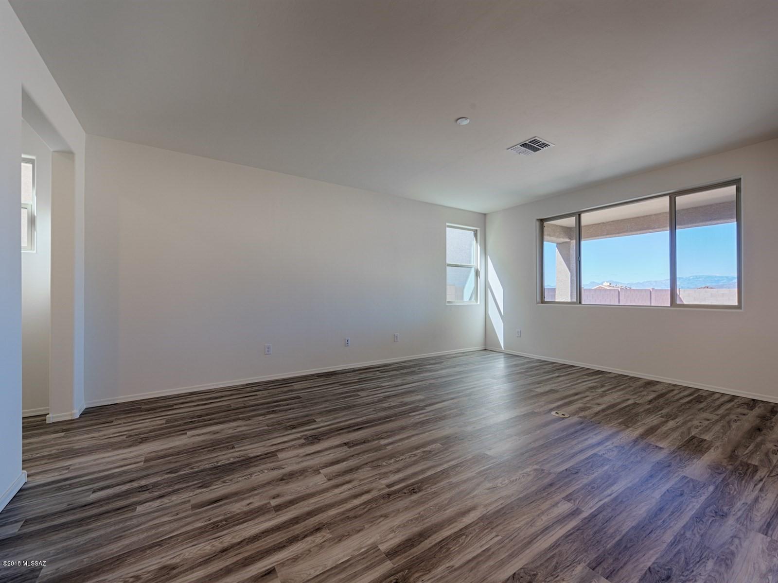 Rancho Del Lago (BLK21-42) - Residential