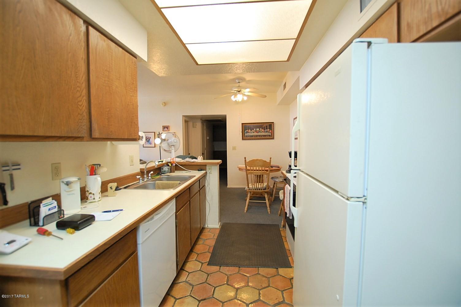 Summertree Condominiums (1-224) - Residential