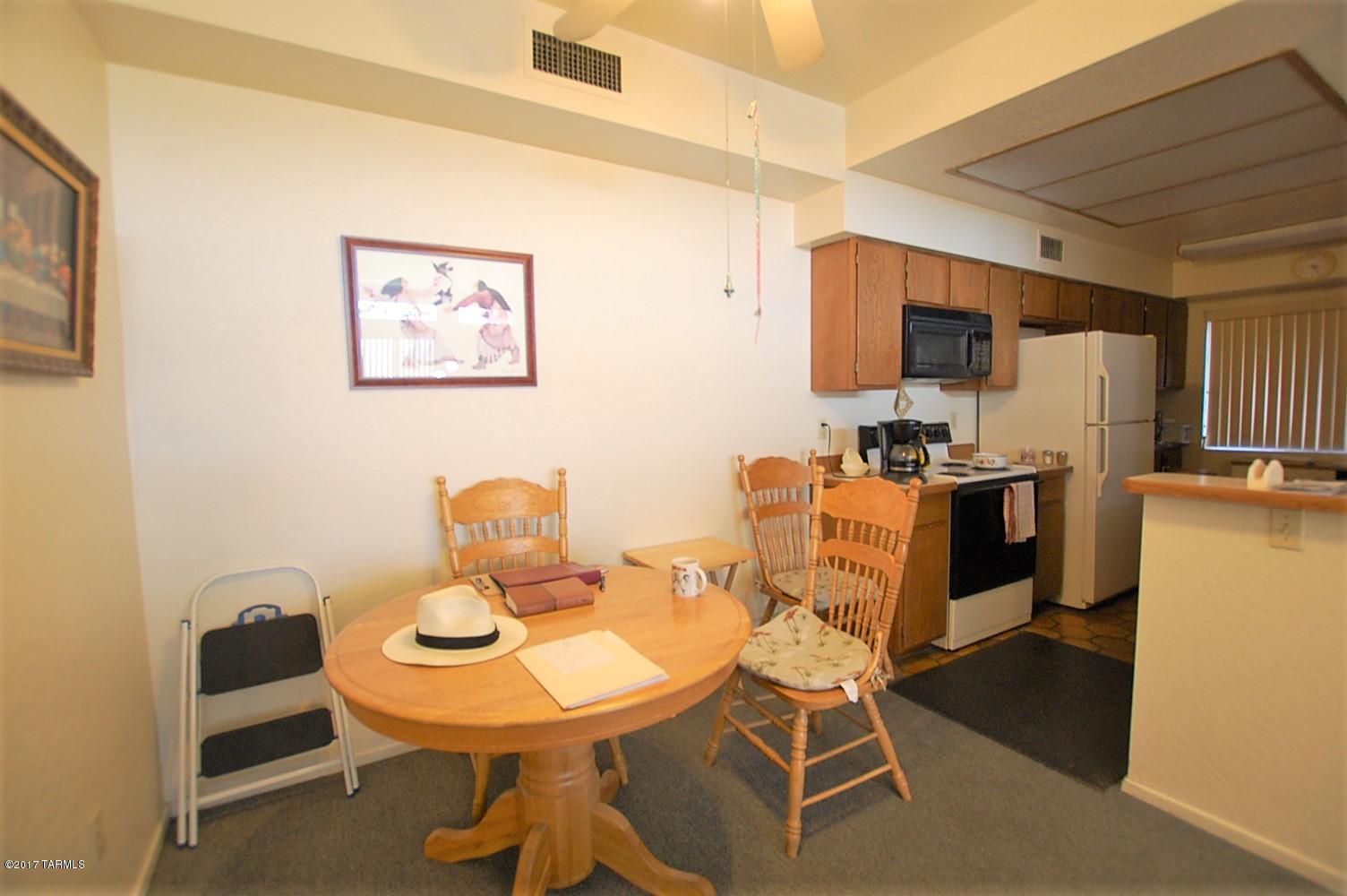 Summertree Condominiums (1-224) - Residential
