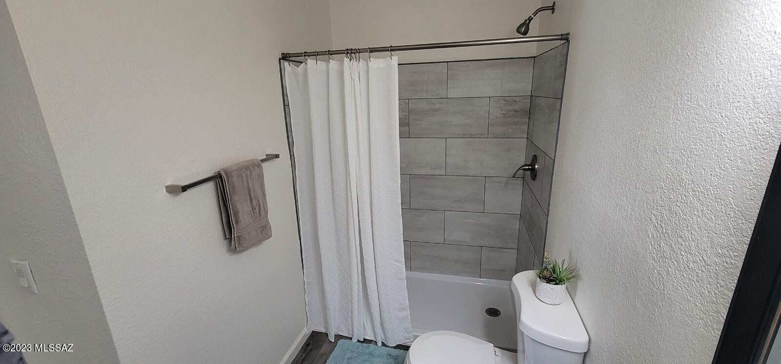 Langley Gardens Condominiums - Residential