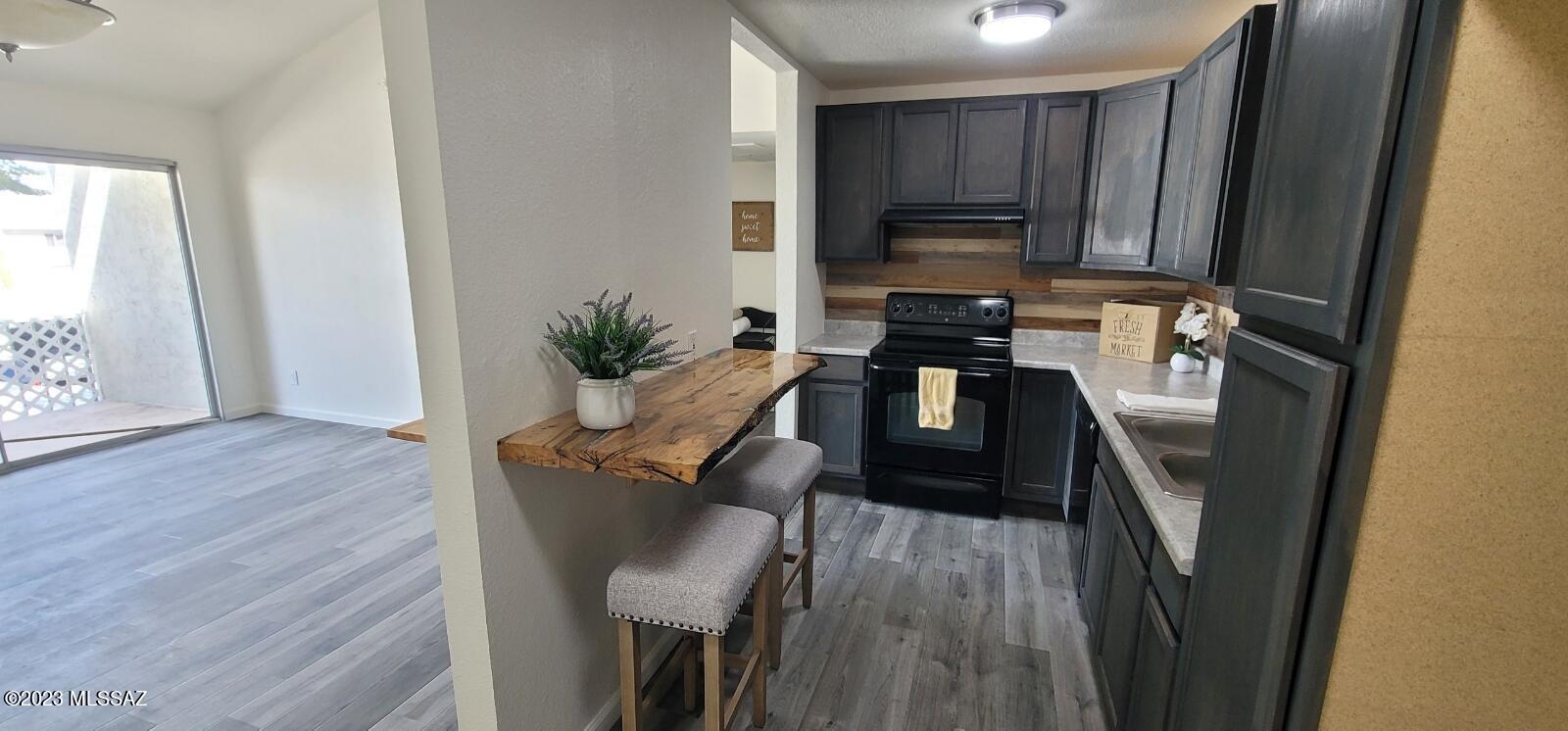 Langley Gardens Condominiums - Residential