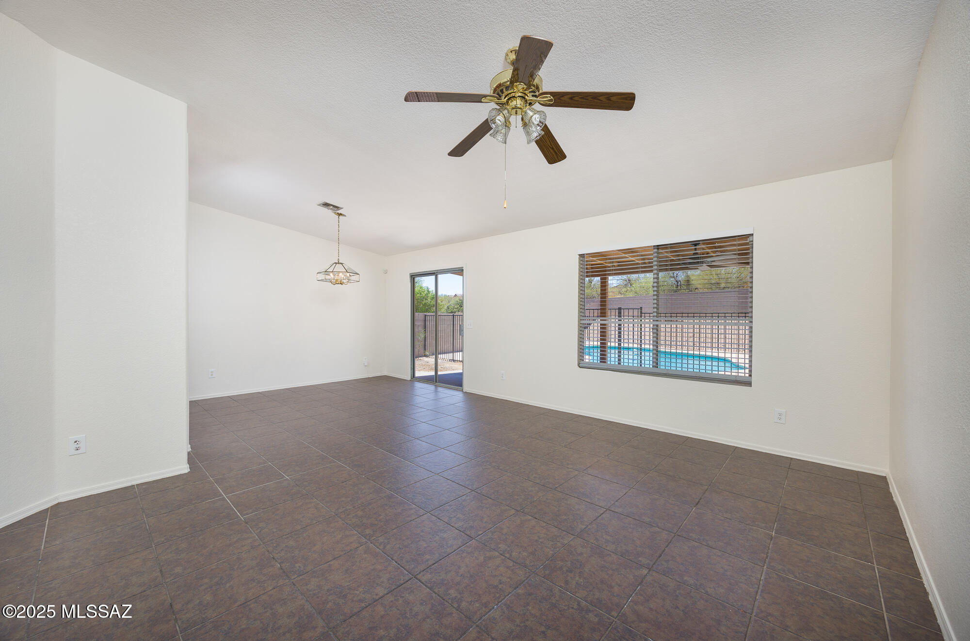 Fairway Groves (288-340) - Residential
