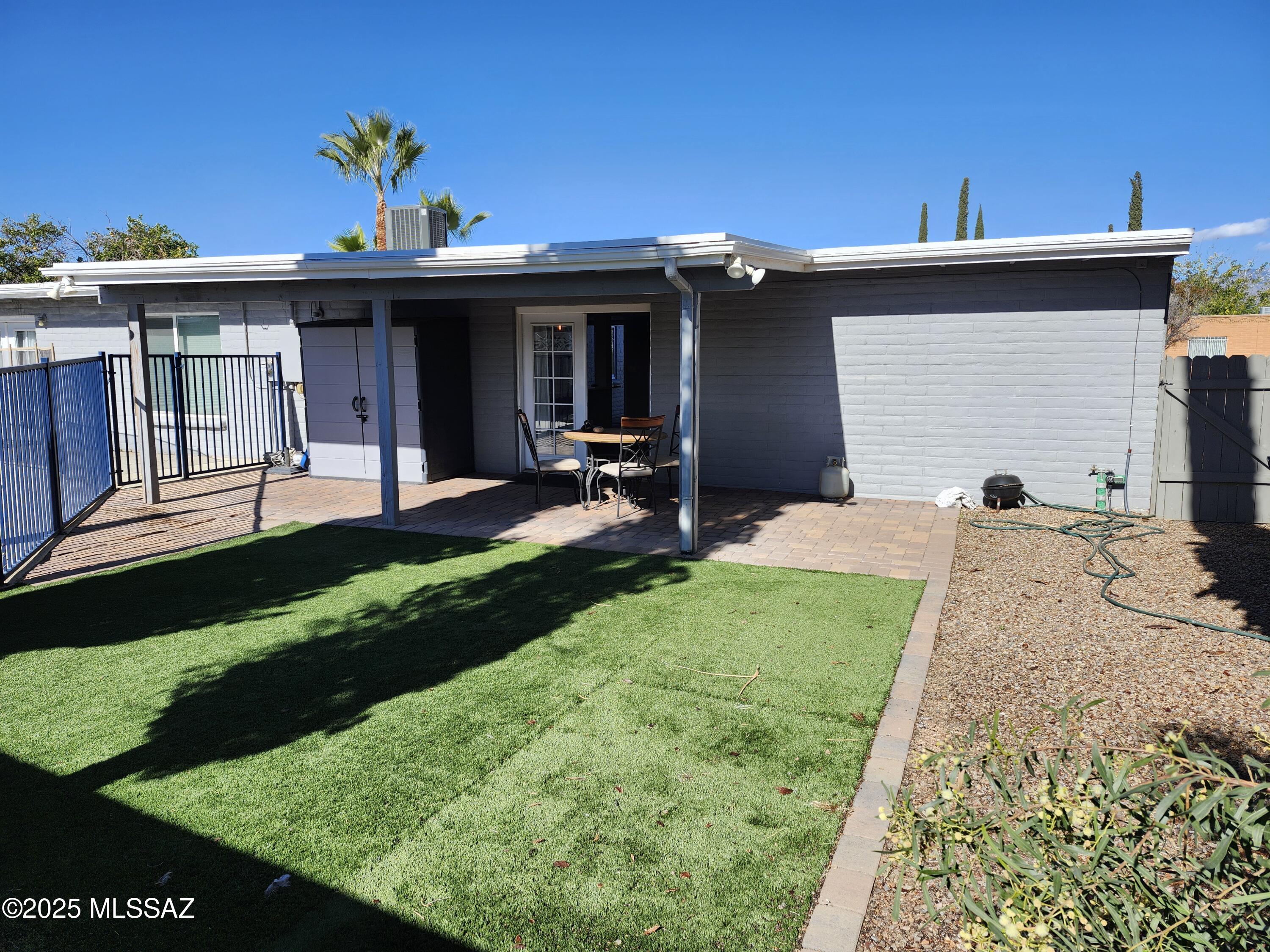 Rincon Vista (1-28) - Residential Lease