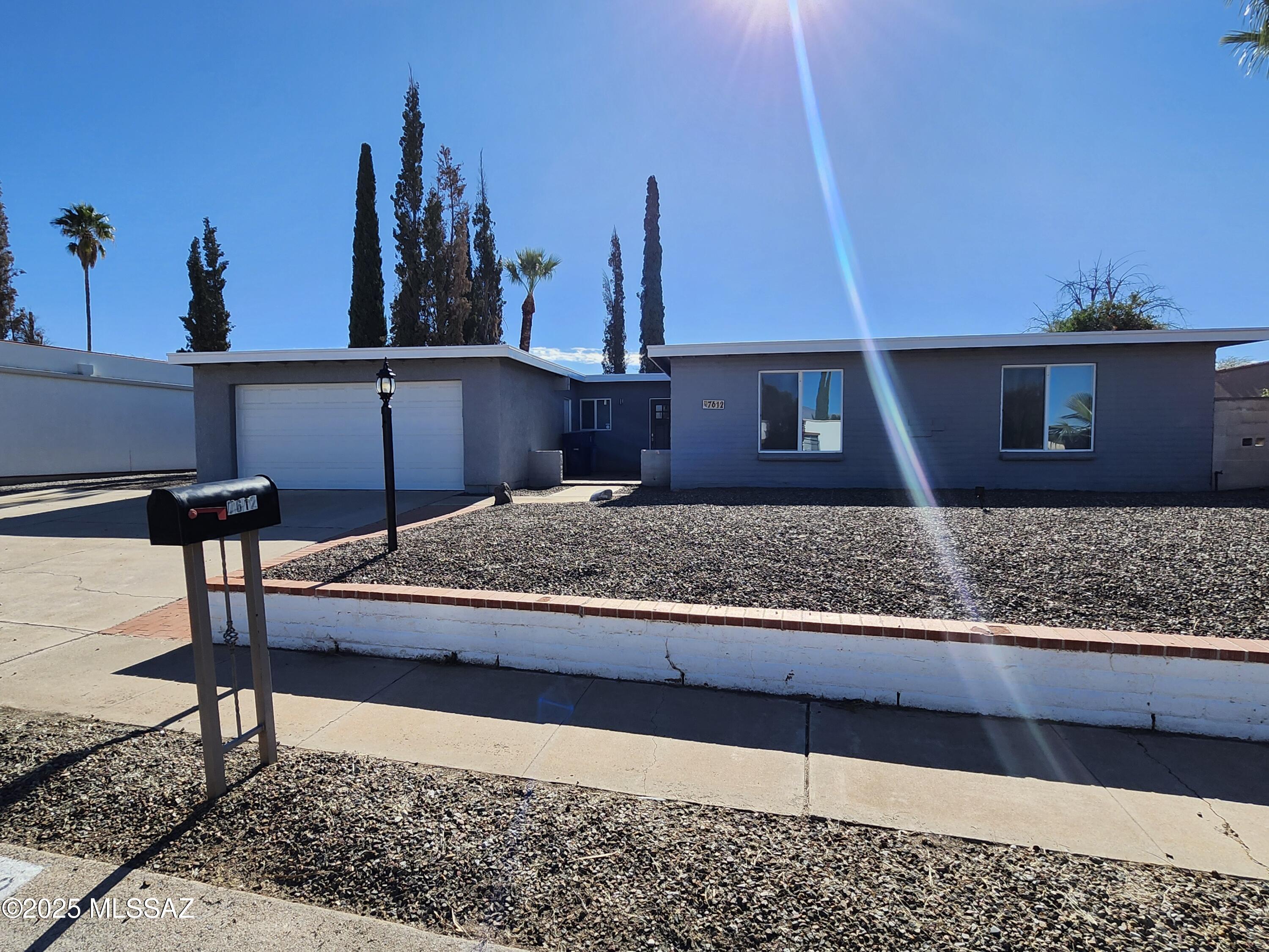 Rincon Vista (1-28) - Residential Lease