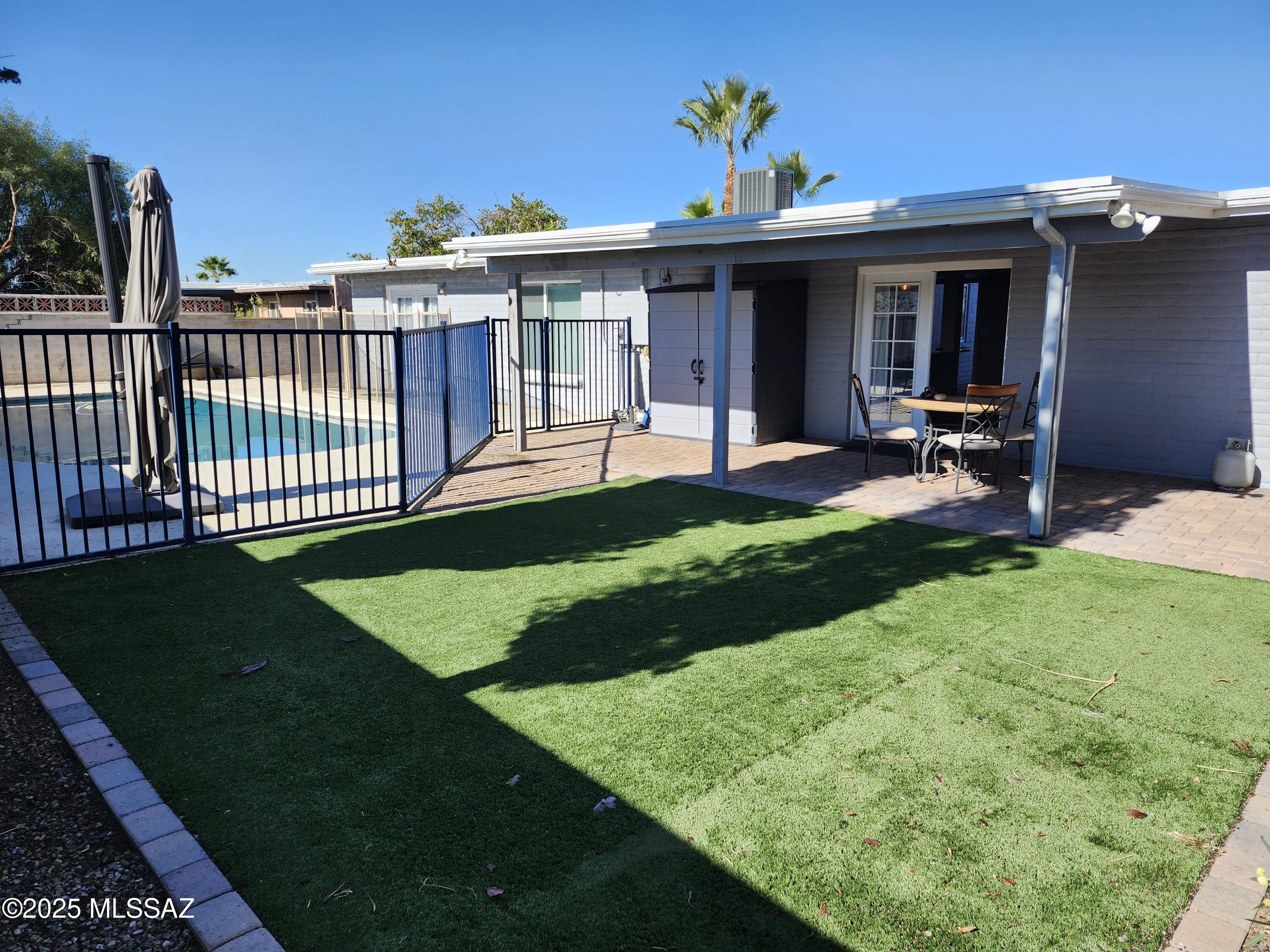 Rincon Vista (1-28) - Residential Lease
