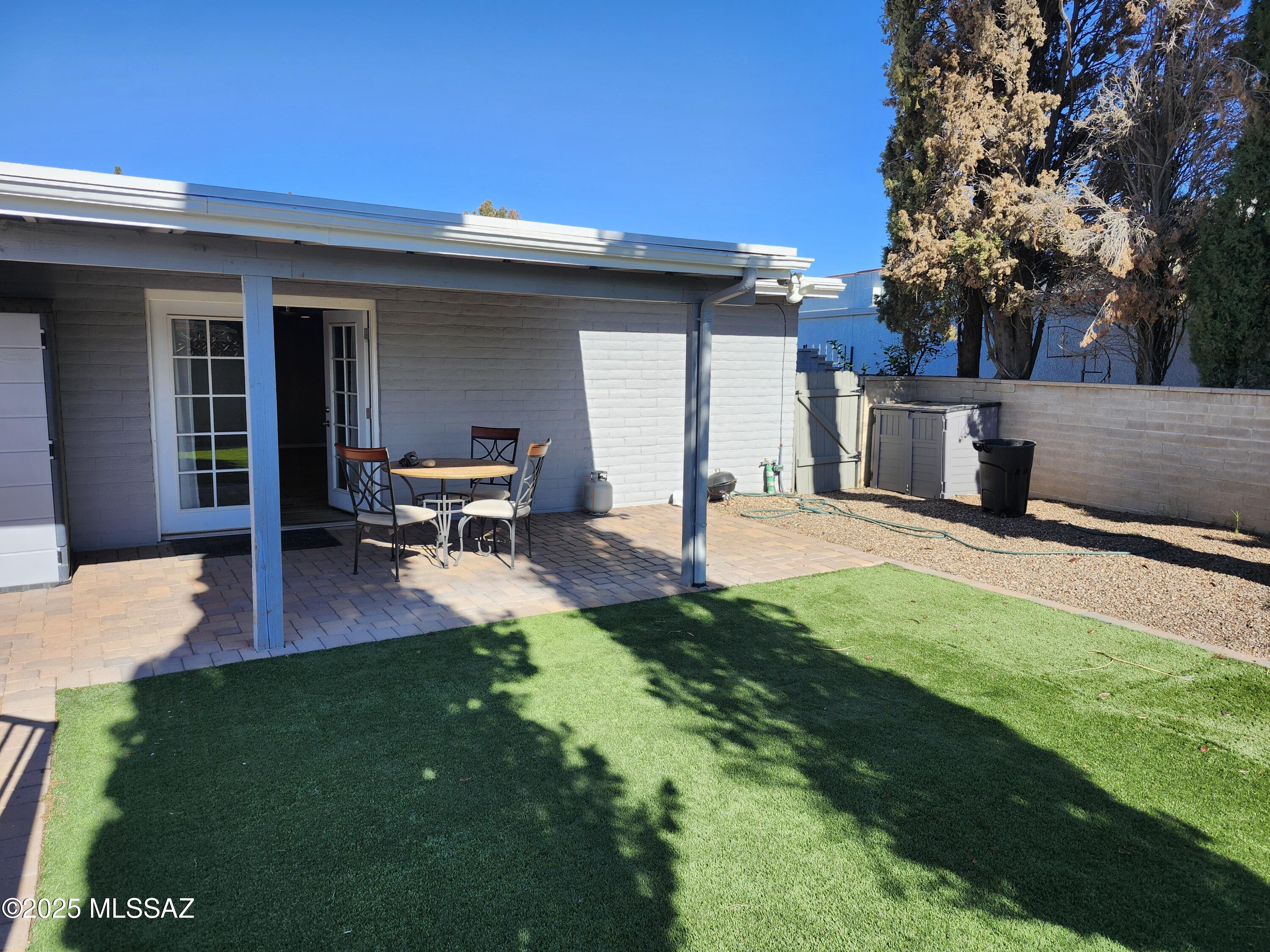 Rincon Vista (1-28) - Residential Lease