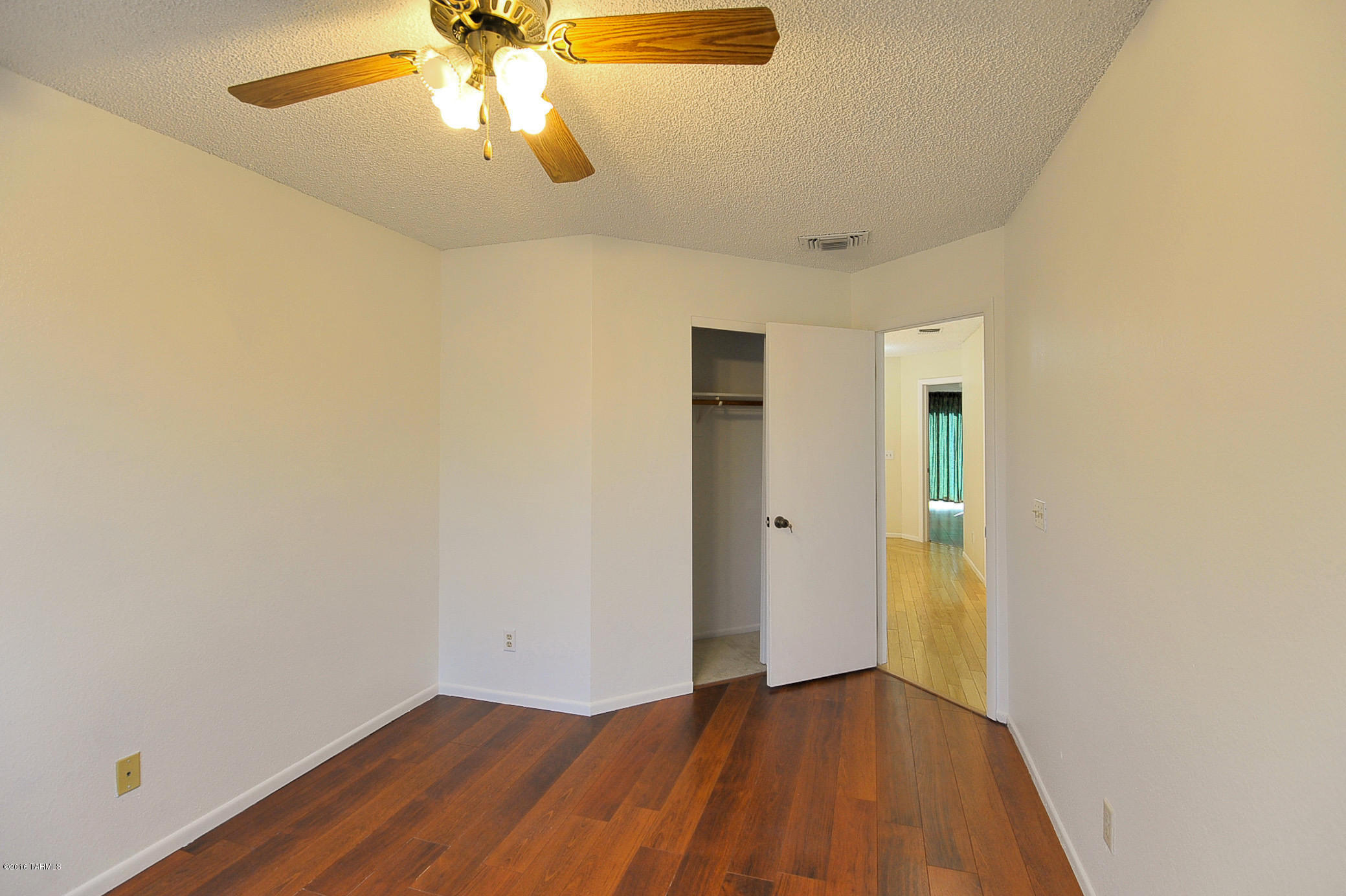 Eastwind (1-60) - Residential Lease