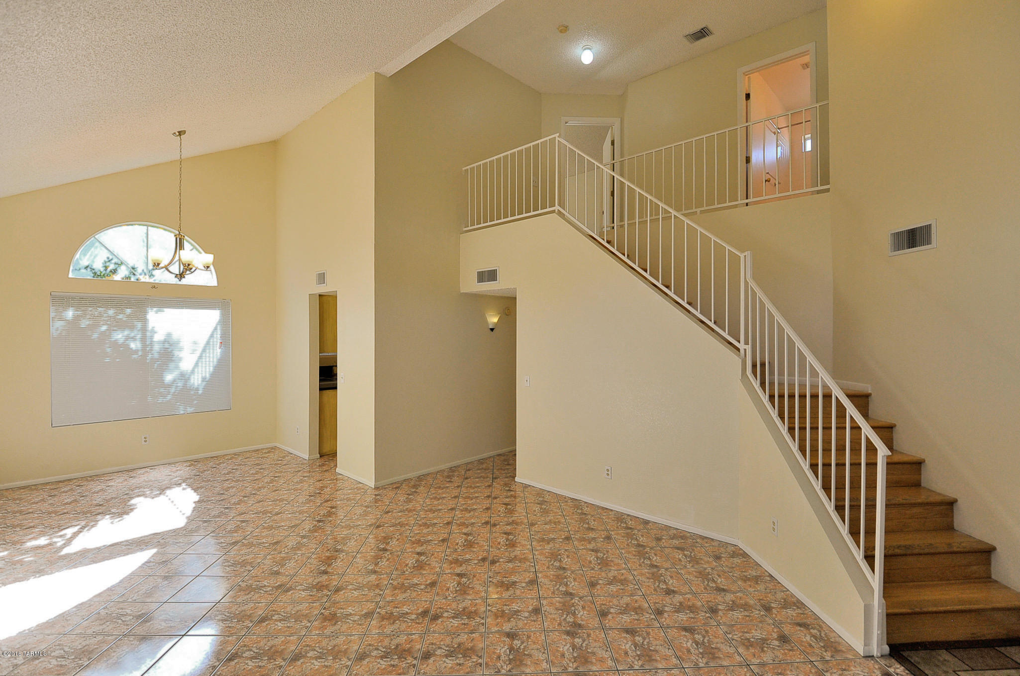 This home has been updated with Granite counters, fresh paint, low ''E'' windows, large living and dining, family room off kitchen has fireplace, Master has balcony/deck to enjoy the views.  Corner lot across from Community Pool.   The back yard has fruit trees and a large patio.  Location is convenient to Eastside.  Ask about #3159