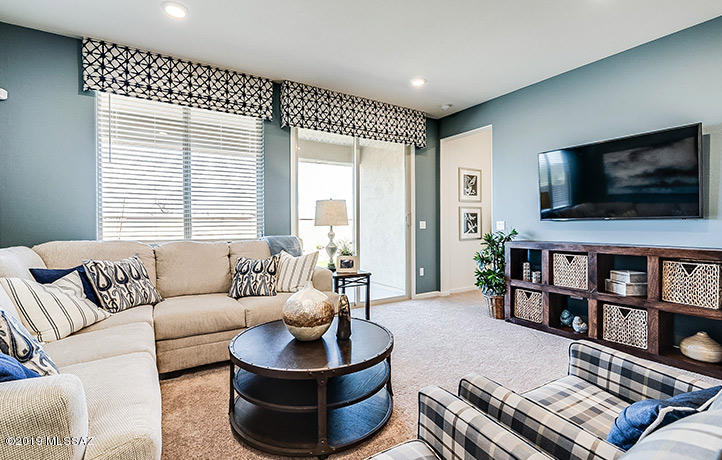 The Vistas At Rincon Knolls SQ20152600506 - Residential