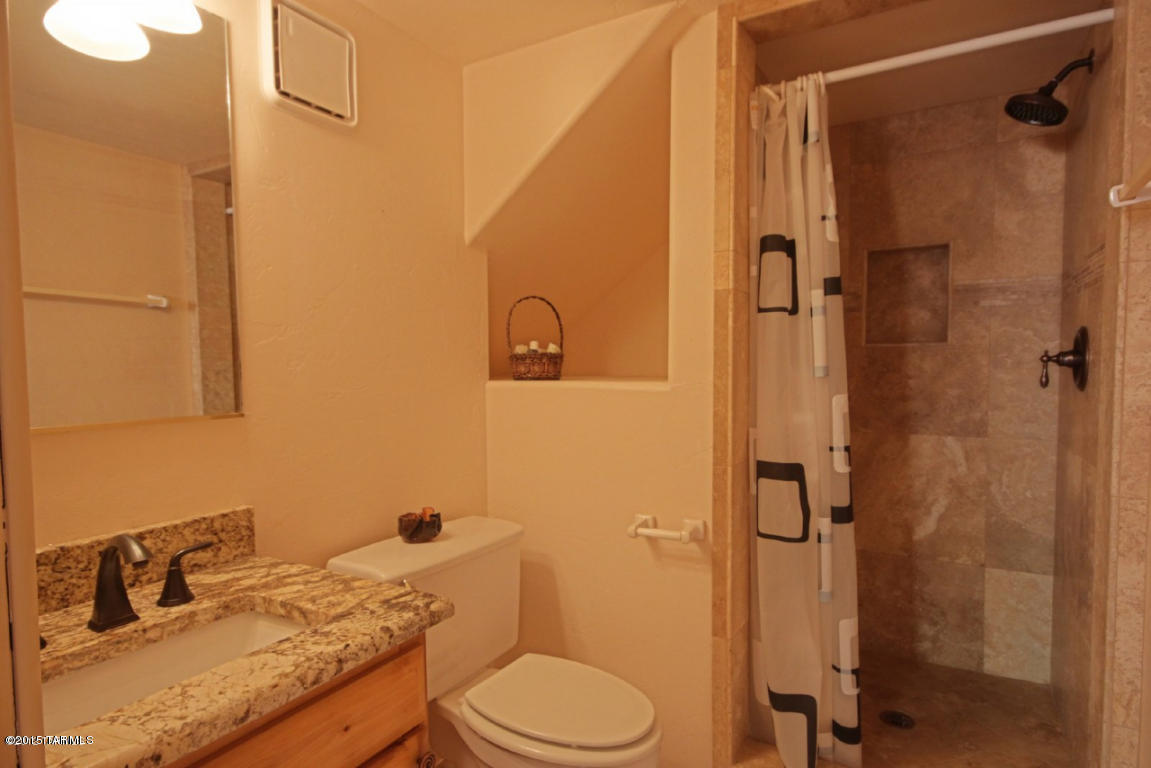 Redington Ranch (1-67) - Residential Lease