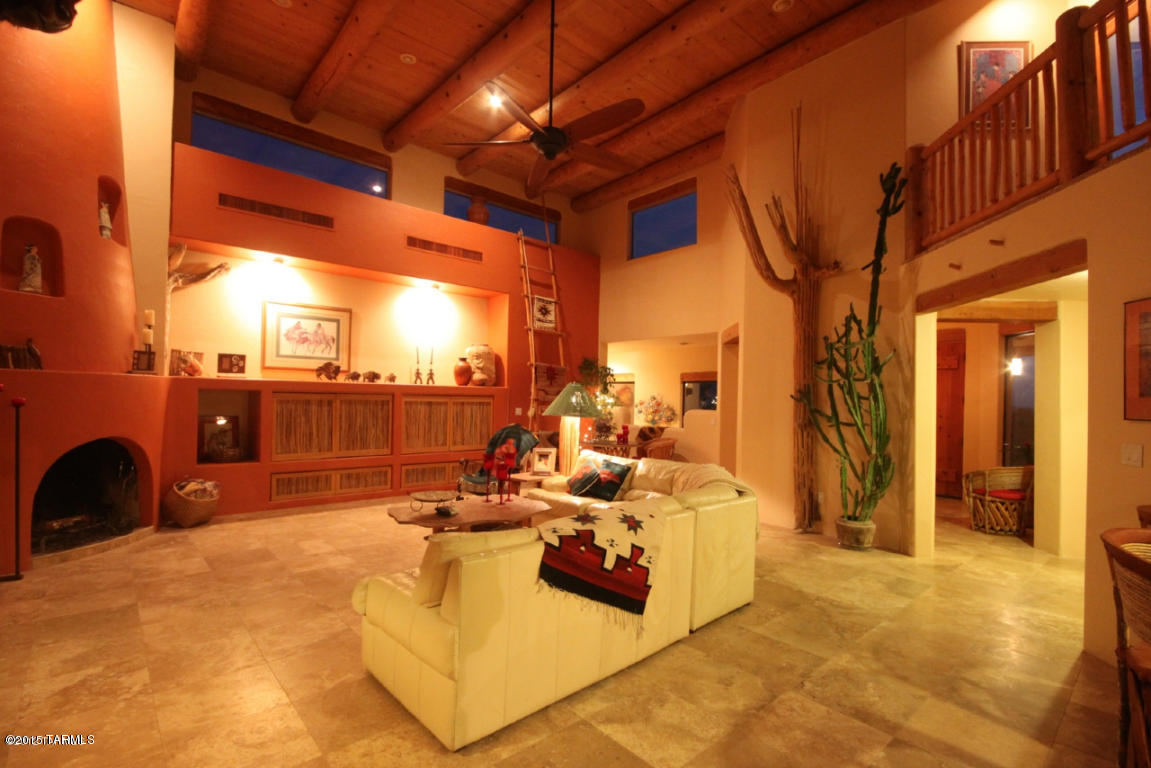Redington Ranch (1-67) - Residential Lease