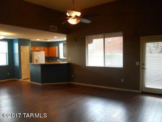 Paseo Estrella (1-104) - Residential Lease