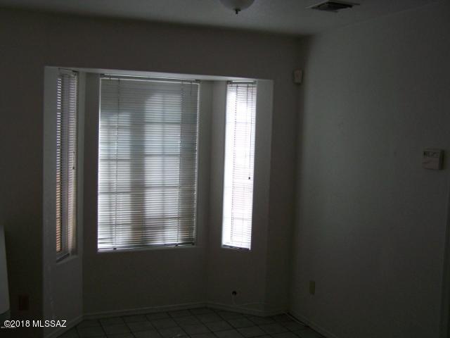 Linda Vista Estates(1-563) - Residential Lease