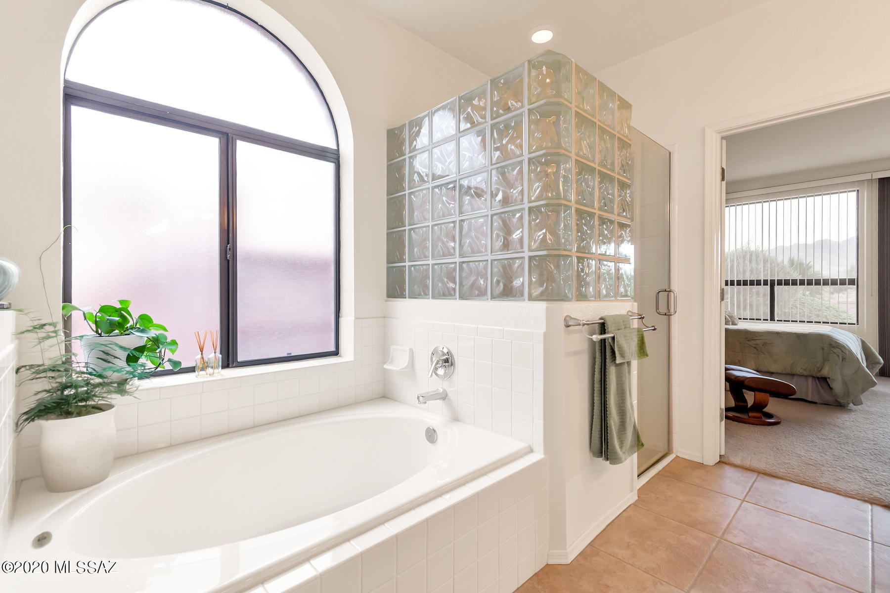 San Ignacio Heights (93-135) - Residential