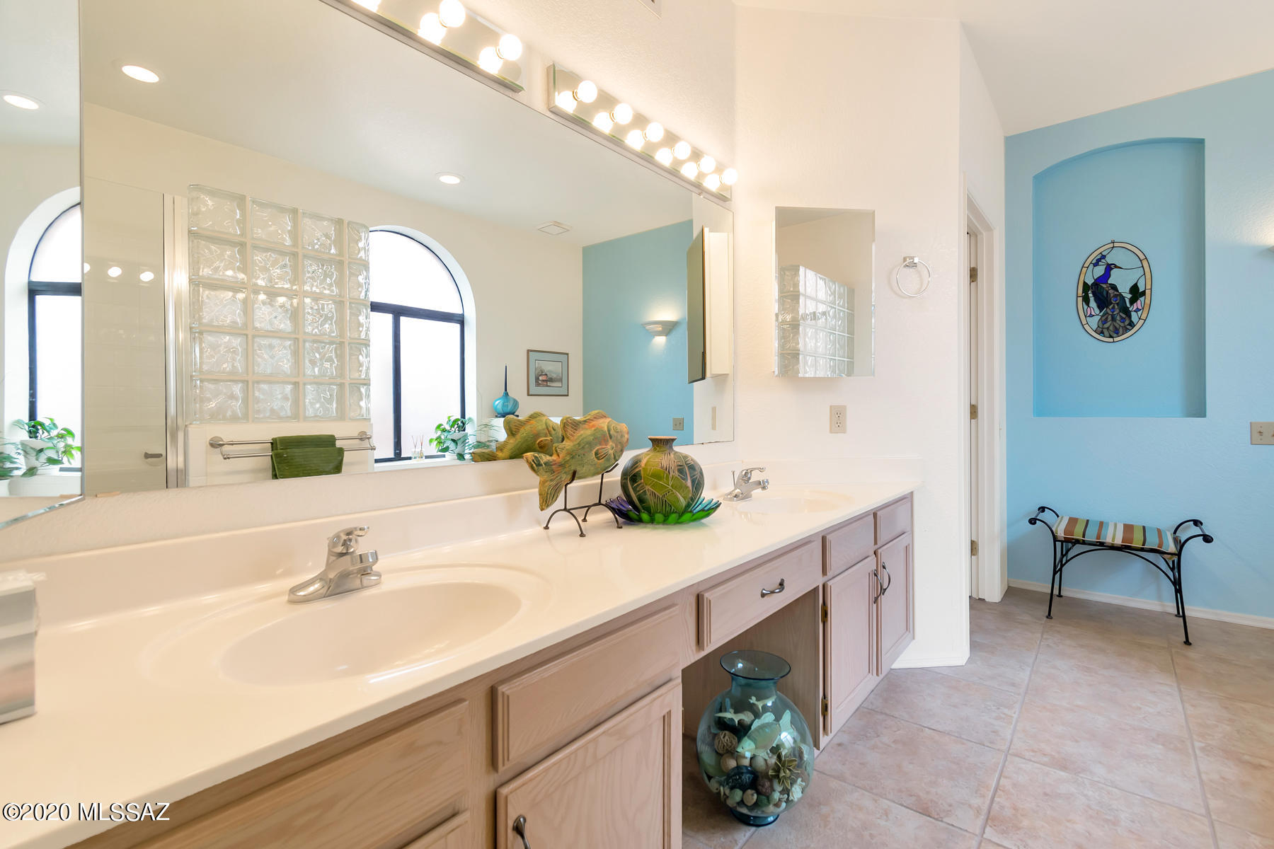 San Ignacio Heights (93-135) - Residential