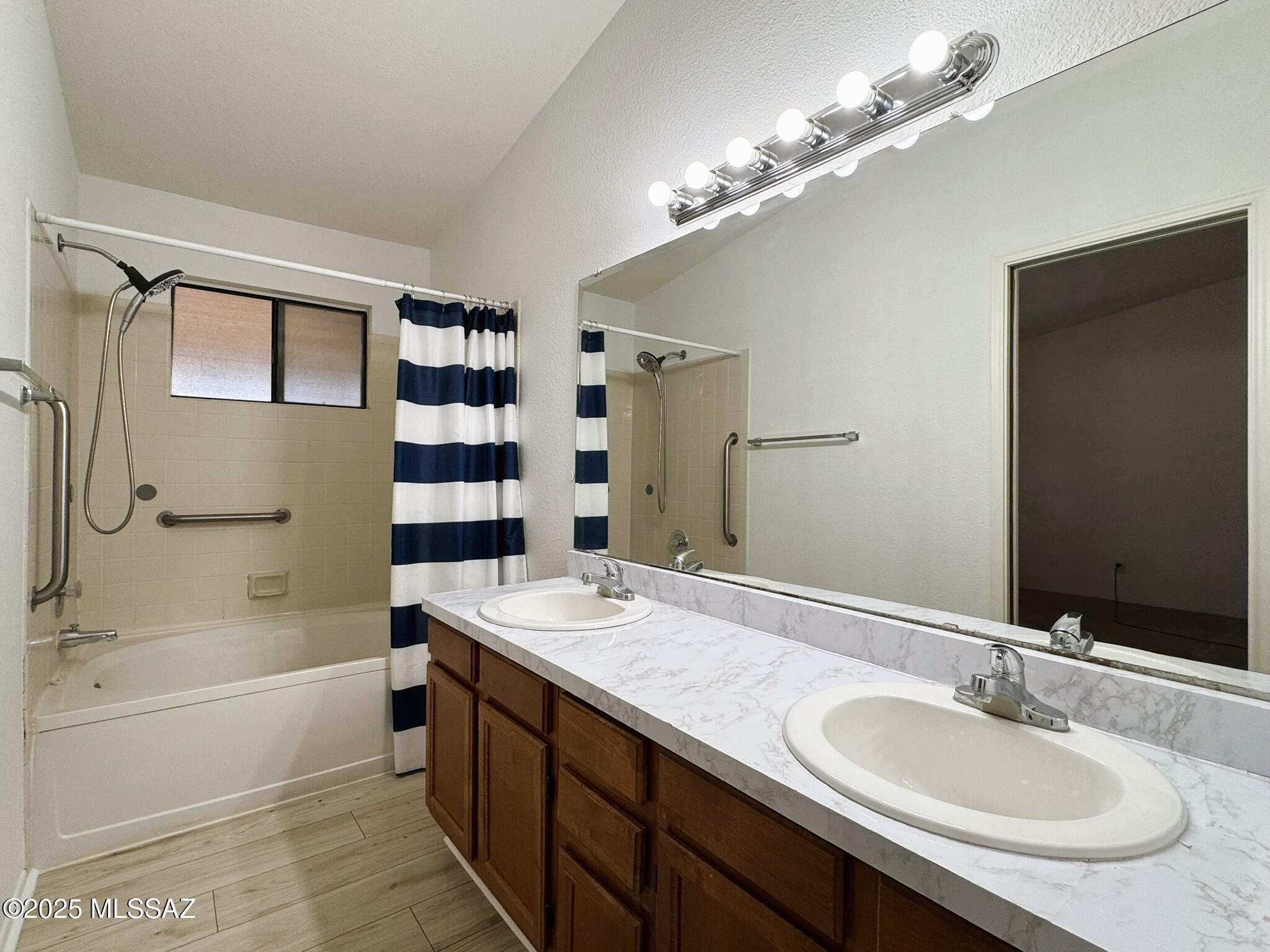 Oak Tree II at Midvale (273-519) - Residential