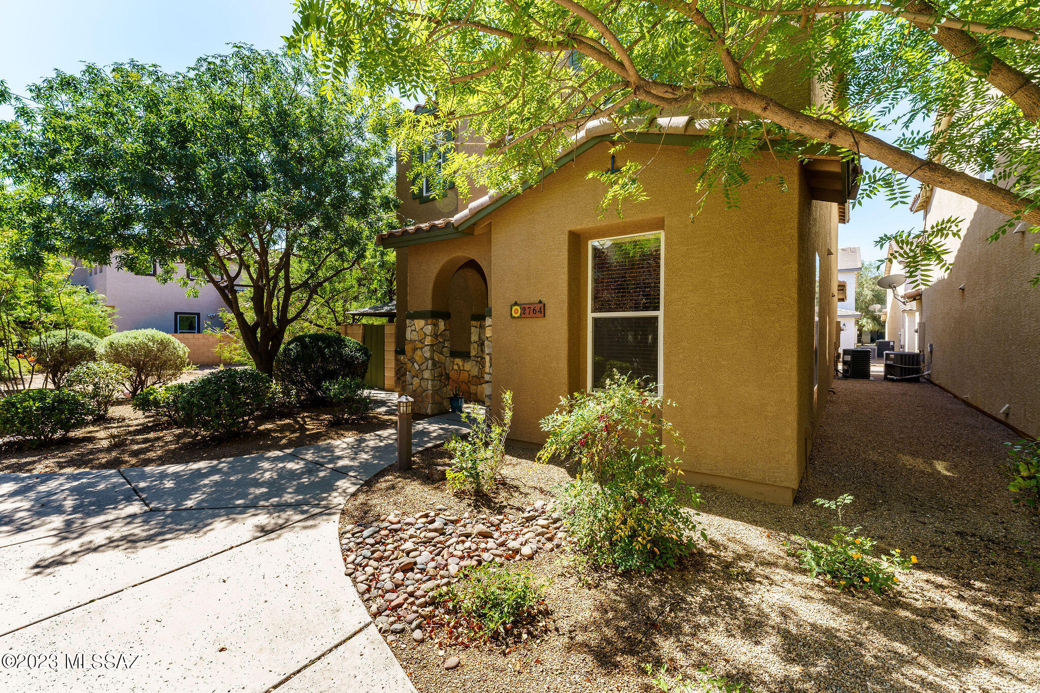 Catalina Vistas - Residential