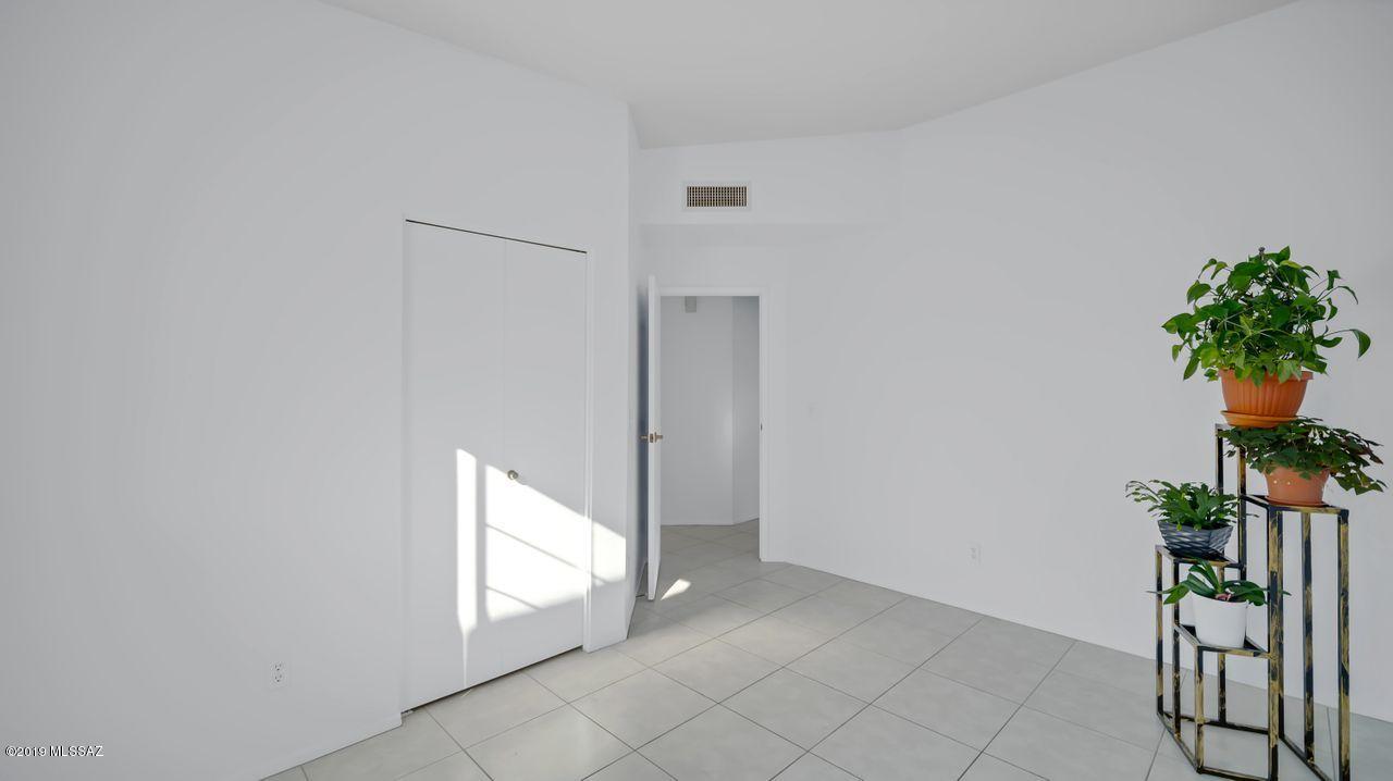 Sunset Ridge Townhomes (1-73) - Residential