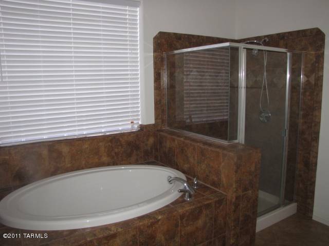 New Tucson Unit 2 - Residential Lease