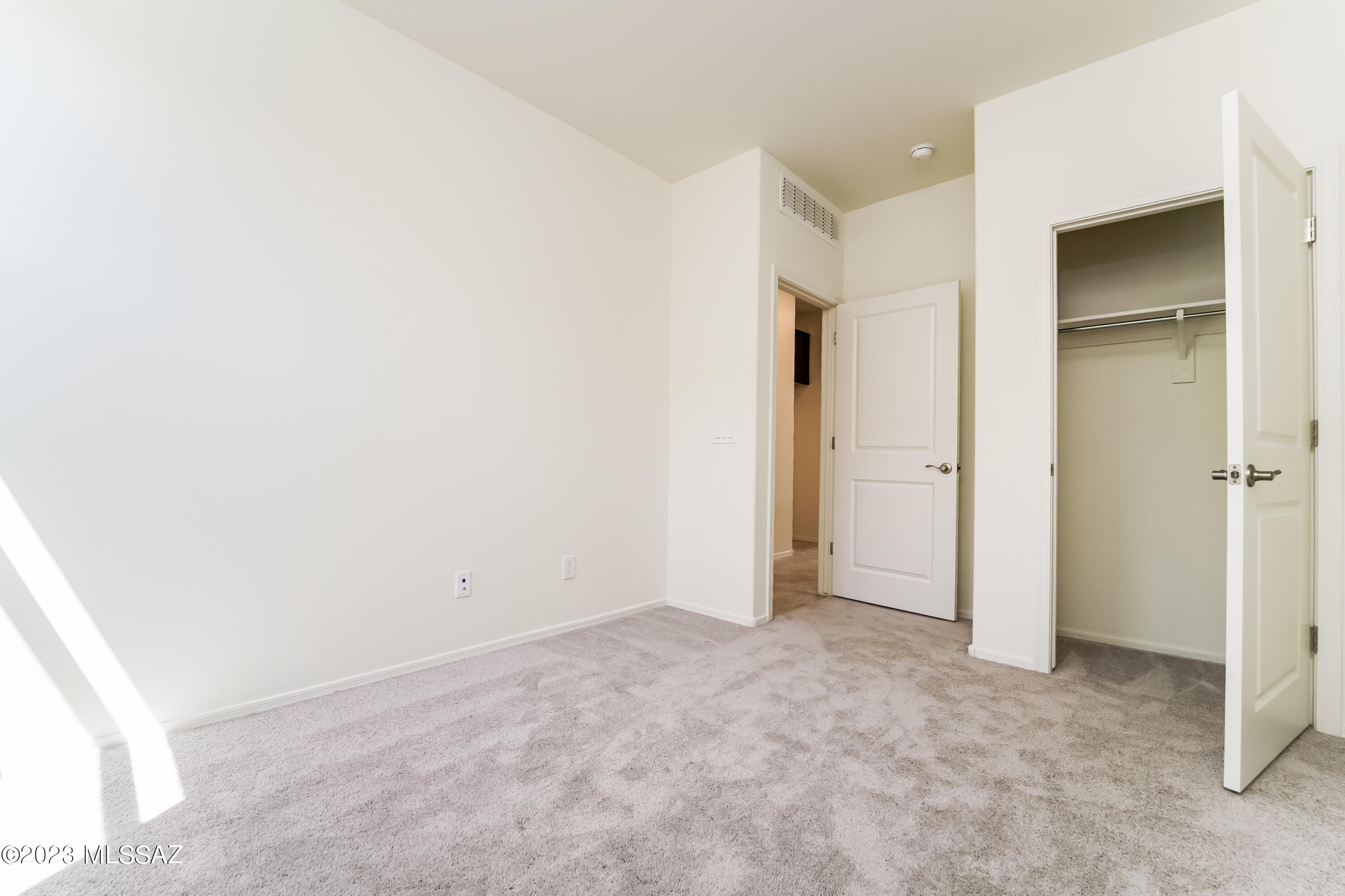 Gladden Farms BLK 10 (1-84) - Residential Lease