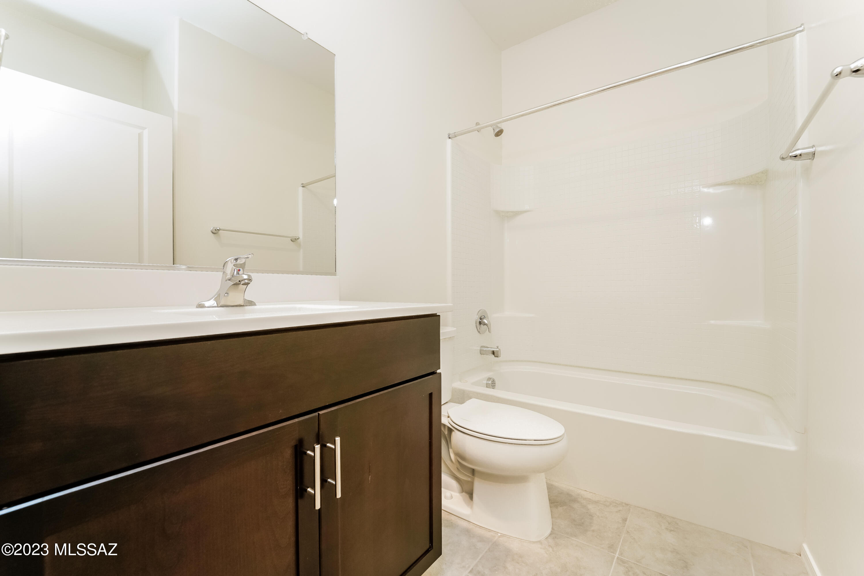 AVAILABLE NOW!  
** All Atlas Real Estate residents are enrolled in the Resident Benefits Package (RBP) at a monthly rate of $60/month with a one-time utility set-up fee of $30. Fee includes Renters Insurance, HVAC air filter delivery (for applicable properties), utility concierge service making utility connection a breeze during your move-in, our best-in-class resident rewards program, and much more! More details upon application. **
Pet Policy: (Pet screening application required) Pets accepted! $300 one time pet fee (per pet) is due at the time of move in. As low as $30 monthly pet rent (per pet).