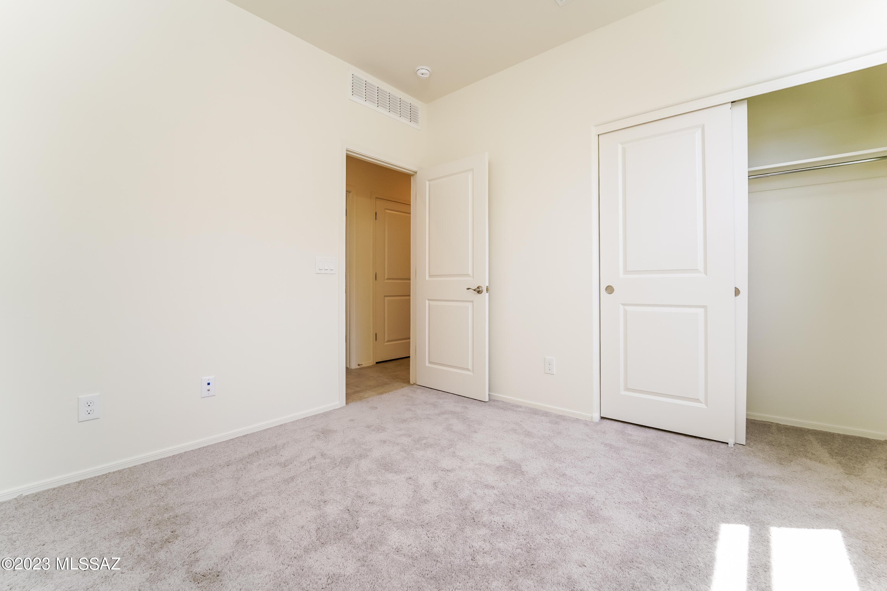 Gladden Farms BLK 10 (1-84) - Residential Lease