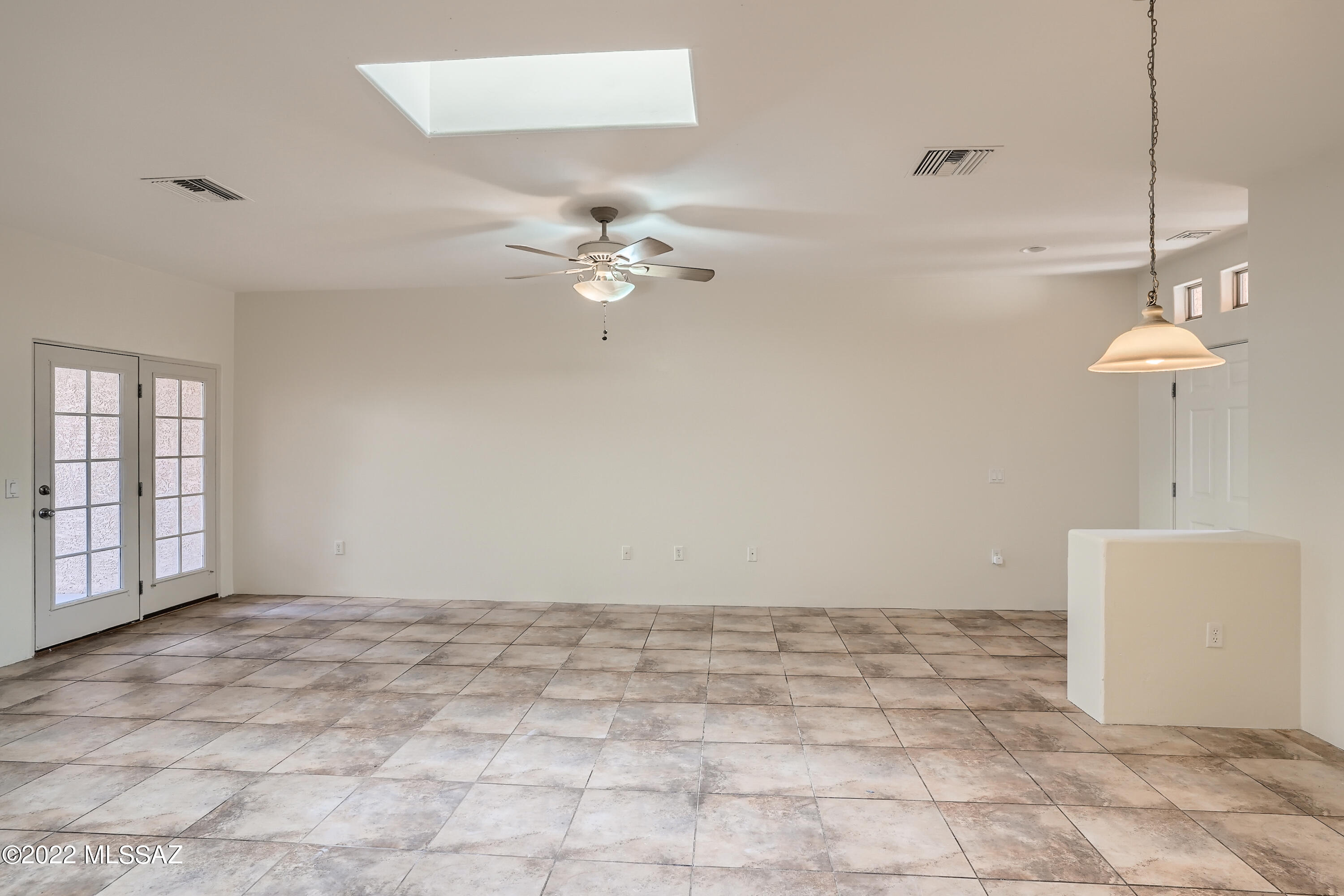 La Esperanza Town Homes (1-26) - Residential