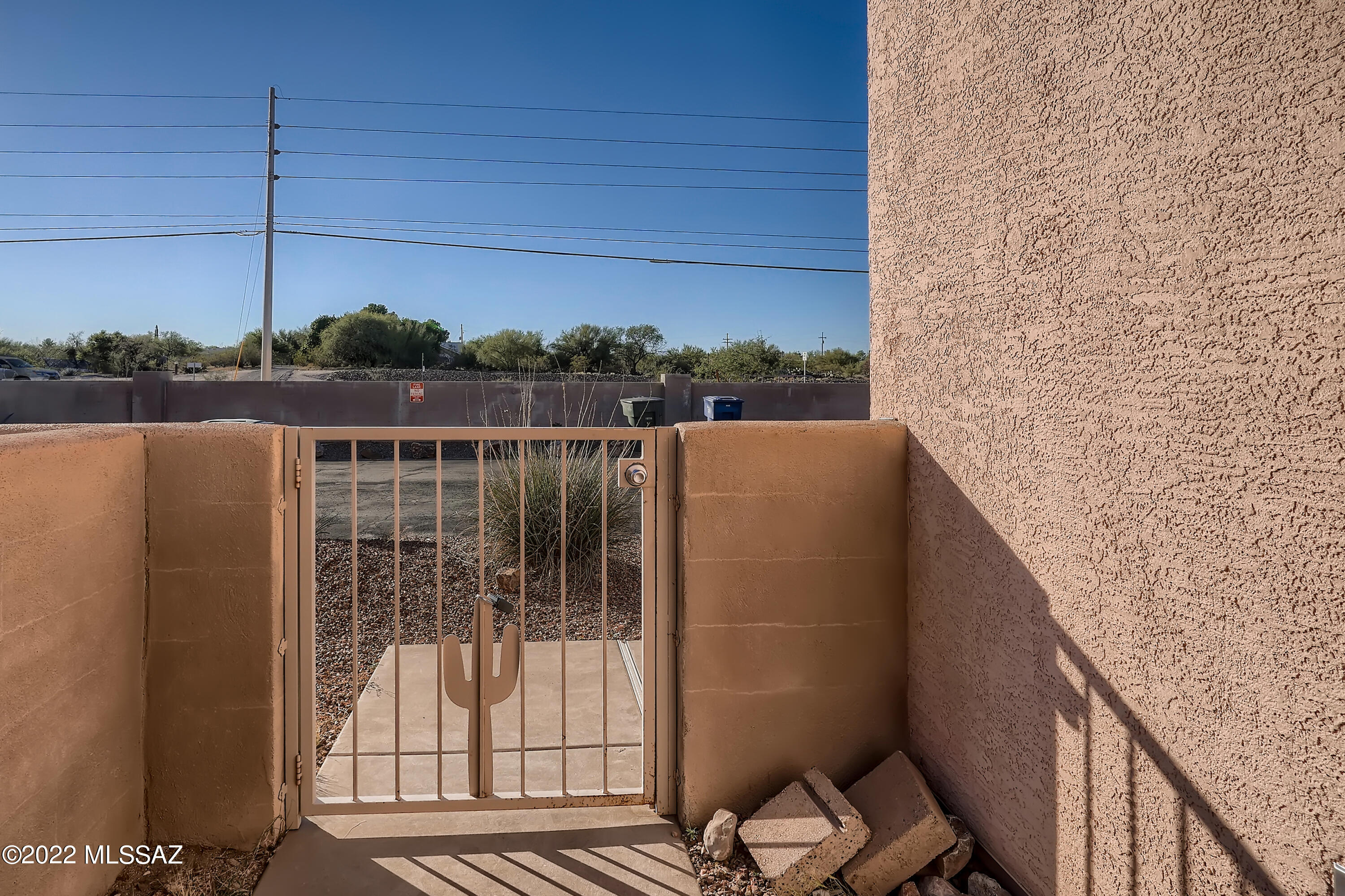 La Esperanza Town Homes (1-26) - Residential