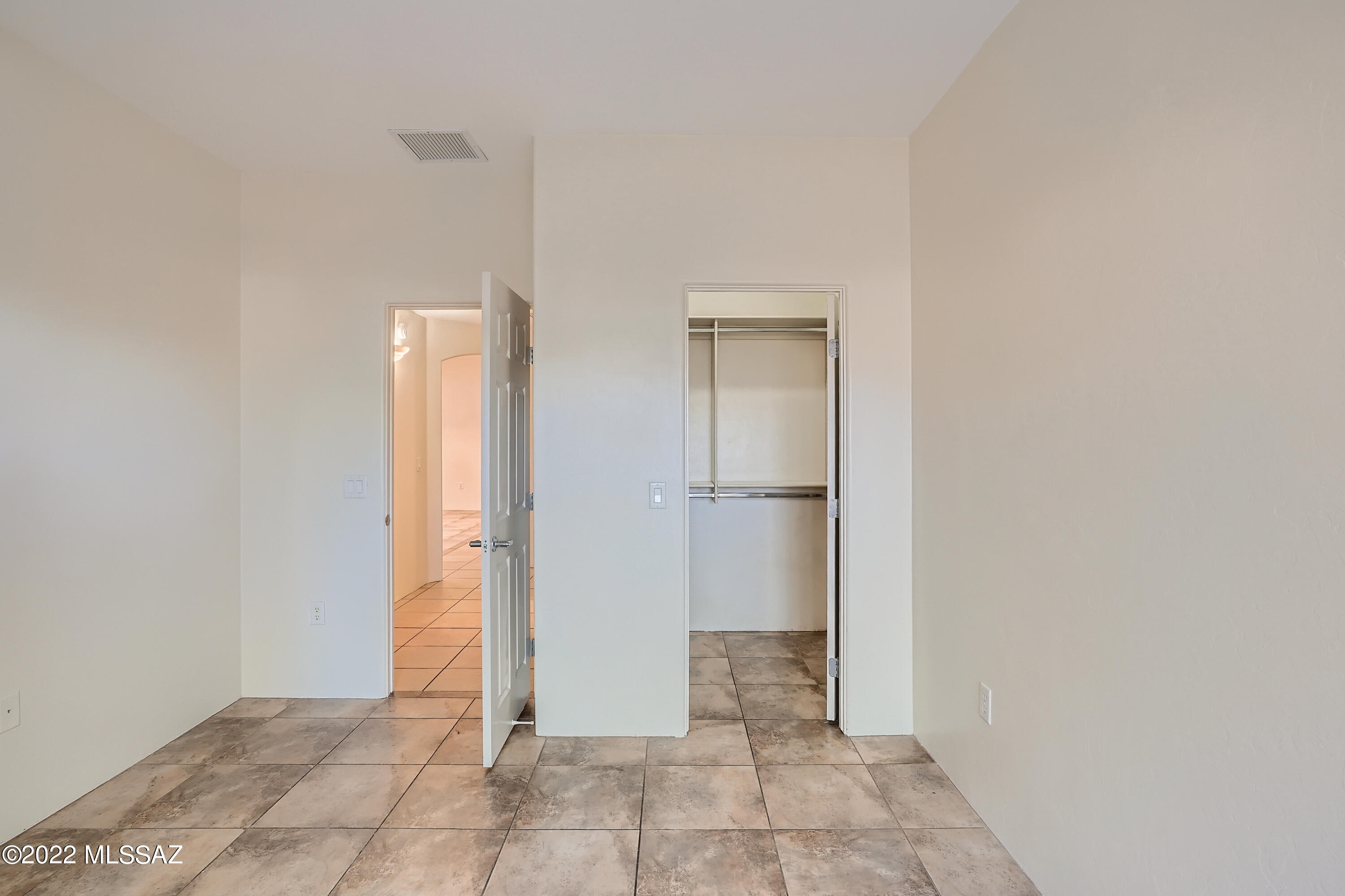 La Esperanza Town Homes (1-26) - Residential