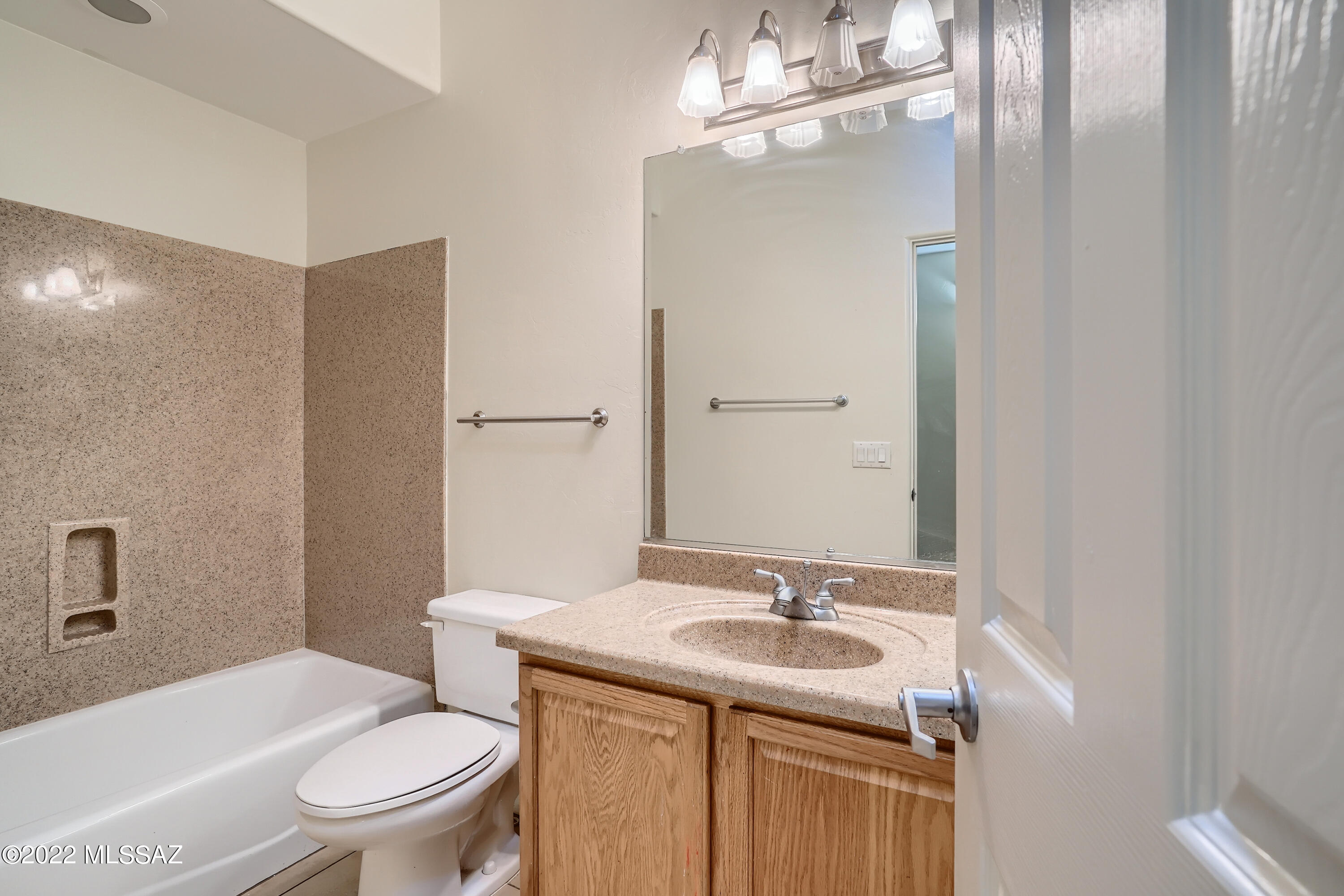 La Esperanza Town Homes (1-26) - Residential