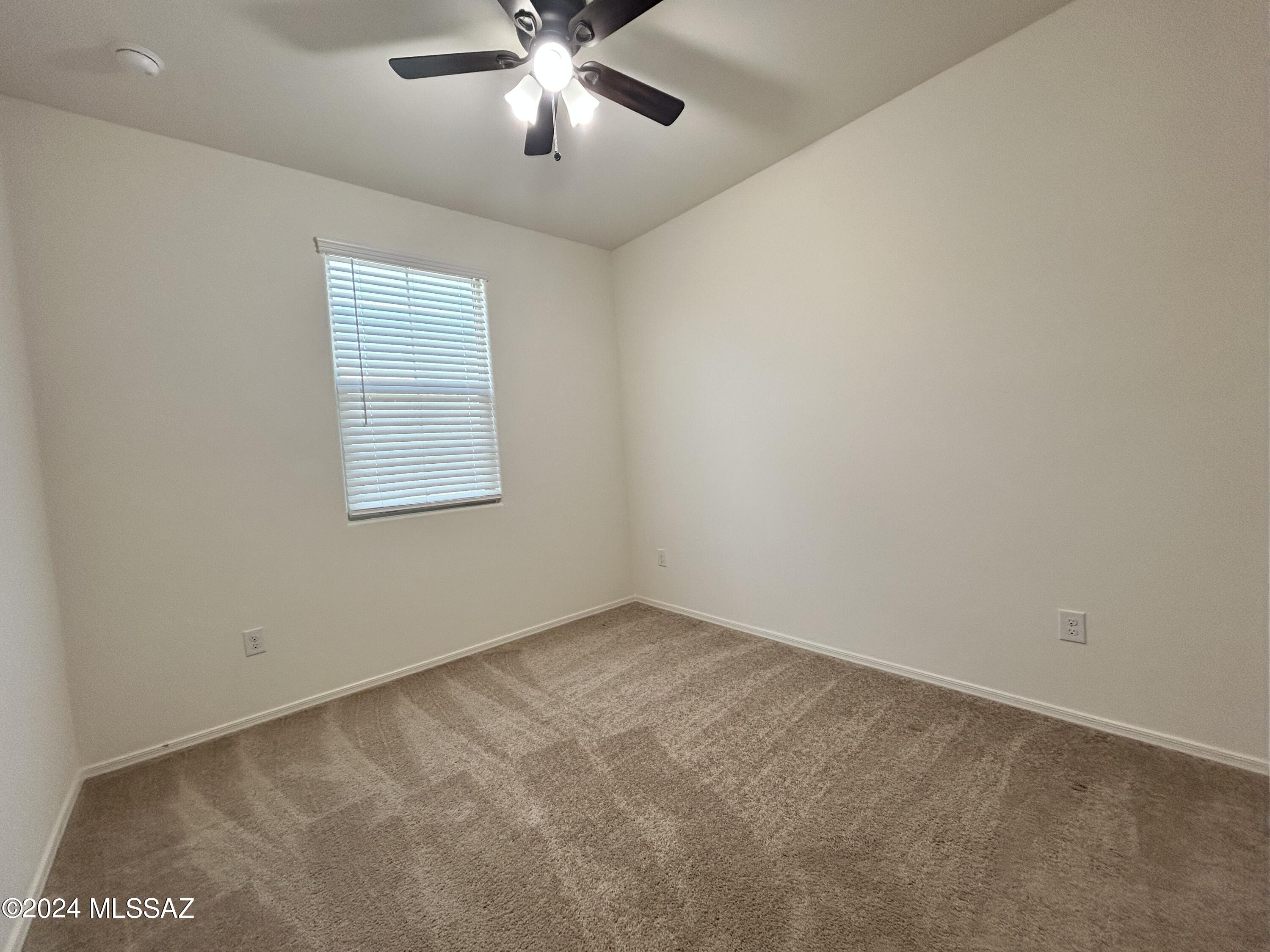La Estancia De Tucson (1-330) - Residential Lease