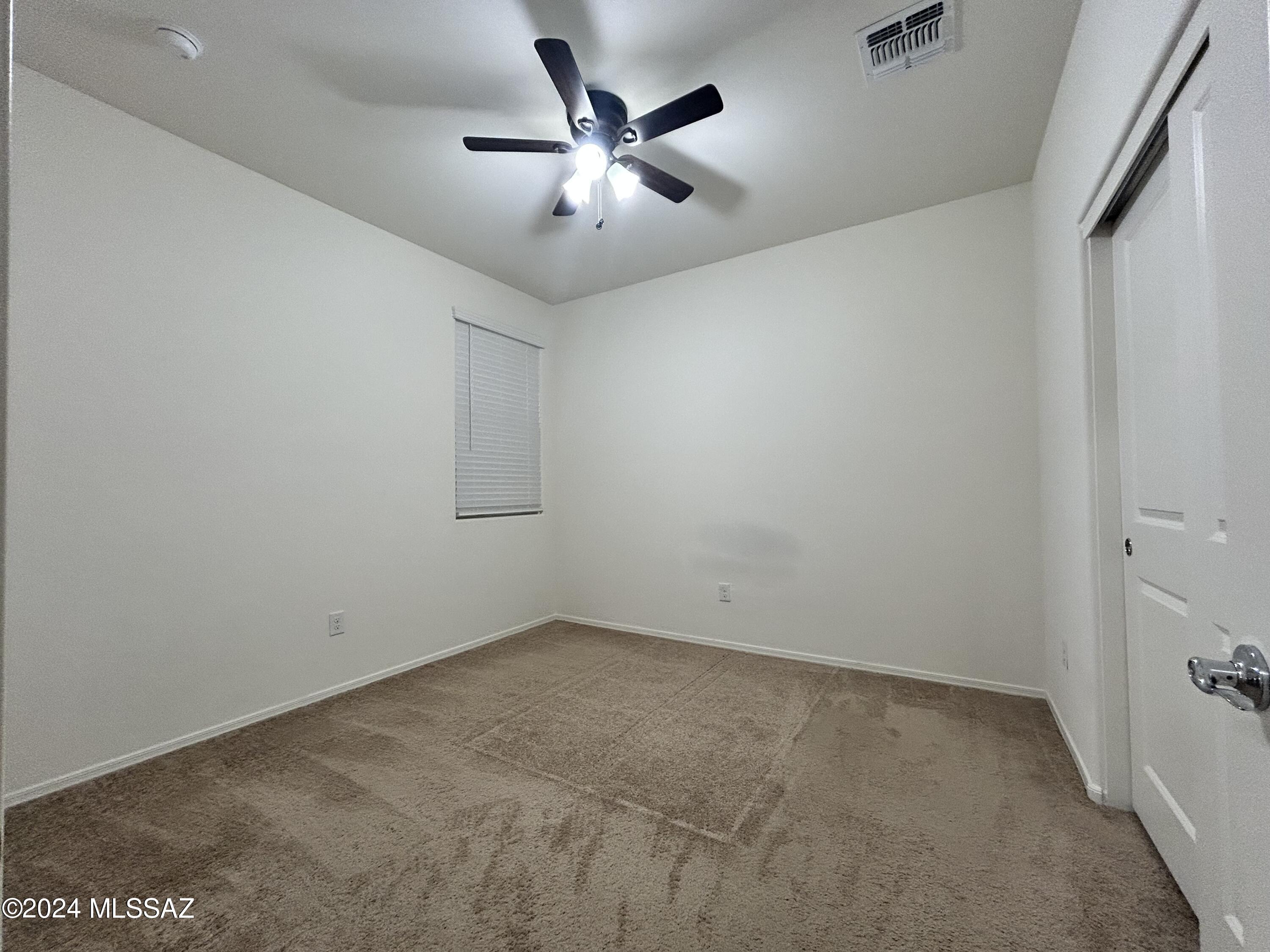 La Estancia De Tucson (1-330) - Residential Lease
