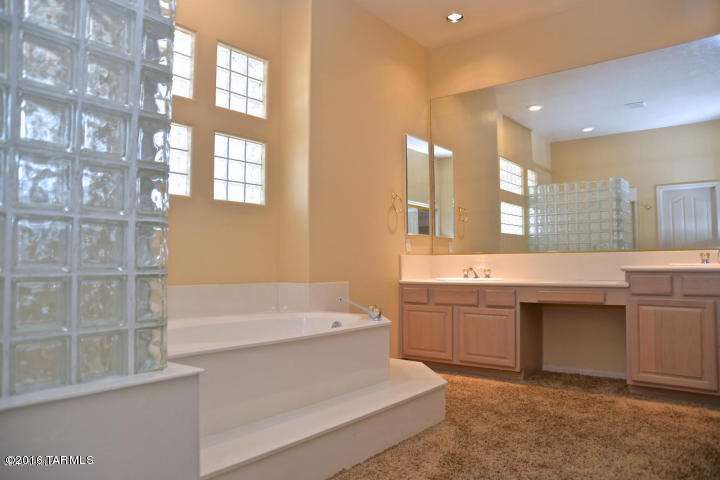 Lakes At Castle Rock (The) - Residential