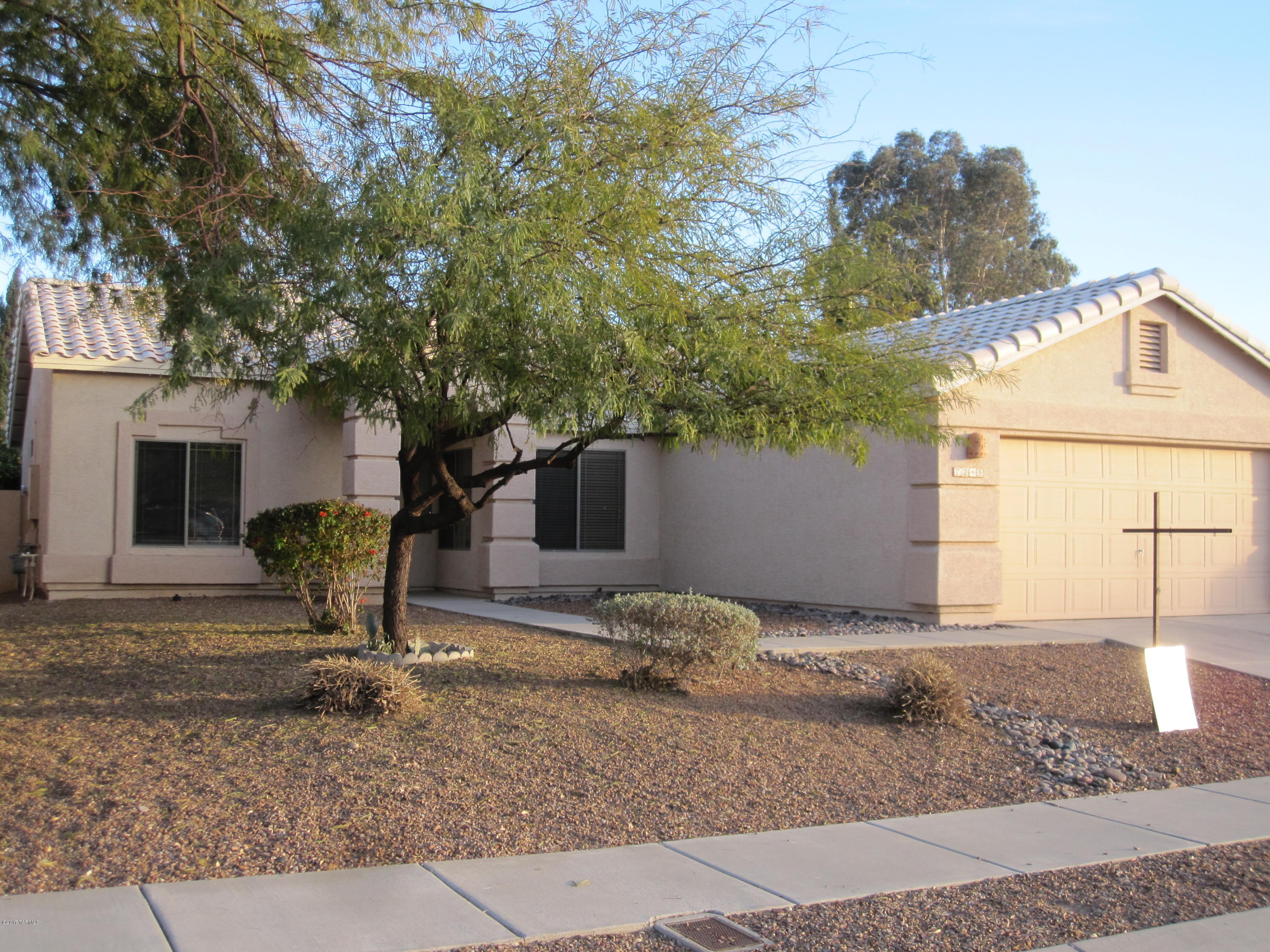 Well maintained home in desirable Continental Ranch. This 3 BR, 2BA home with split master boasts soaring ceilings, built in entertainment with surround sound, covered patio and grassy back yard with citrus trees. Great room floorplan with kitchen island and dining area, and all appliances including washer/dryer. House backs to wash with added privacy in grassy back yard. Pets negotiable. Community pools!