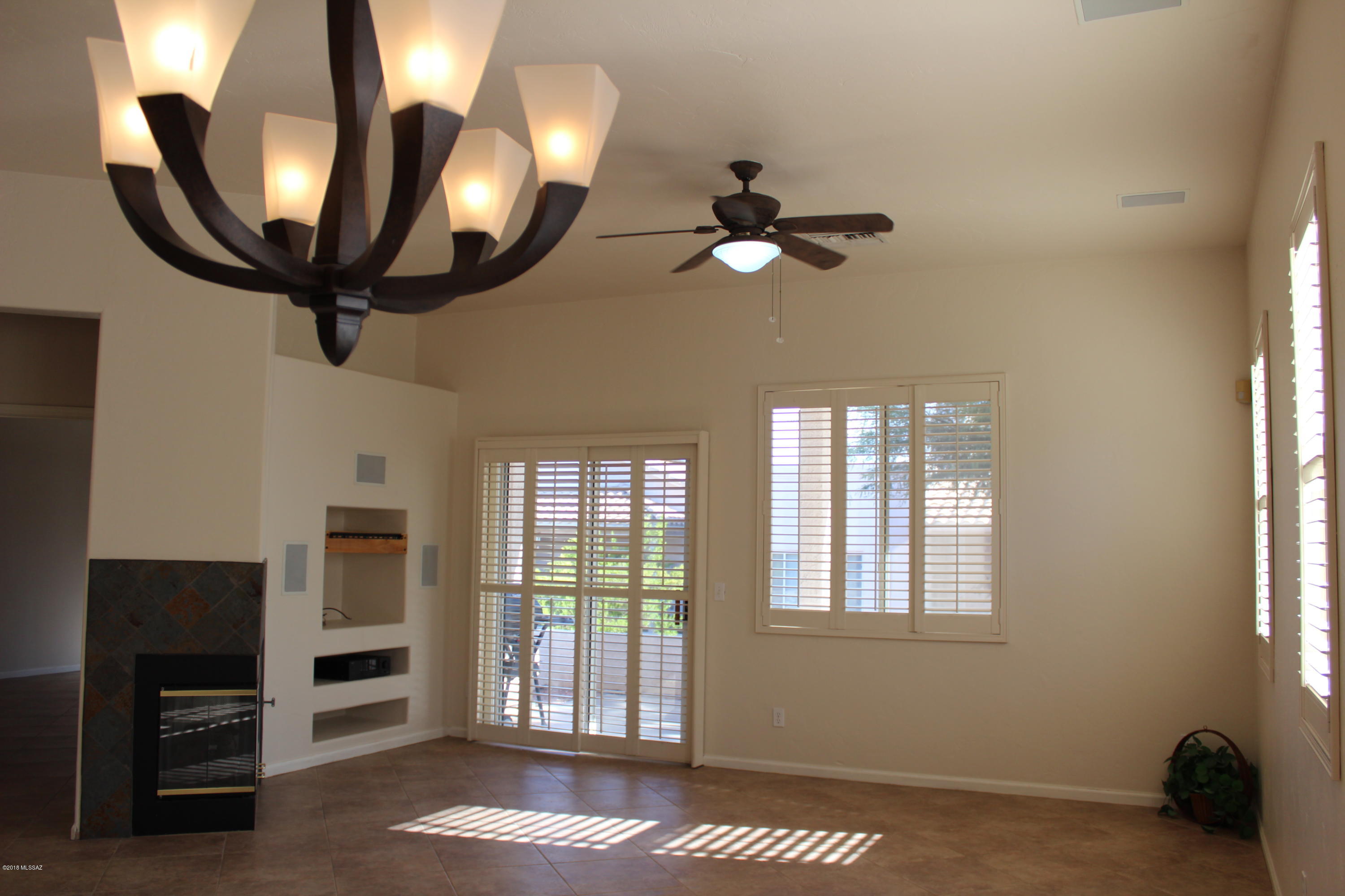 Carmel Pointe (1-104) - Residential