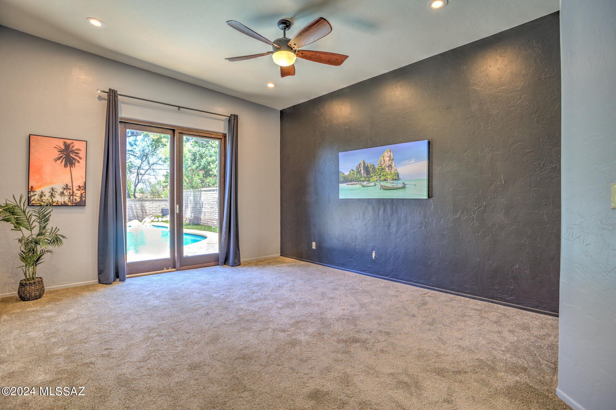 Rancho Alamo (1-15) - Residential