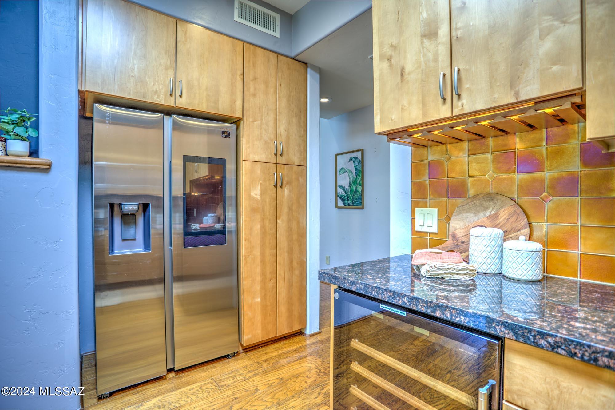 Rancho Alamo (1-15) - Residential