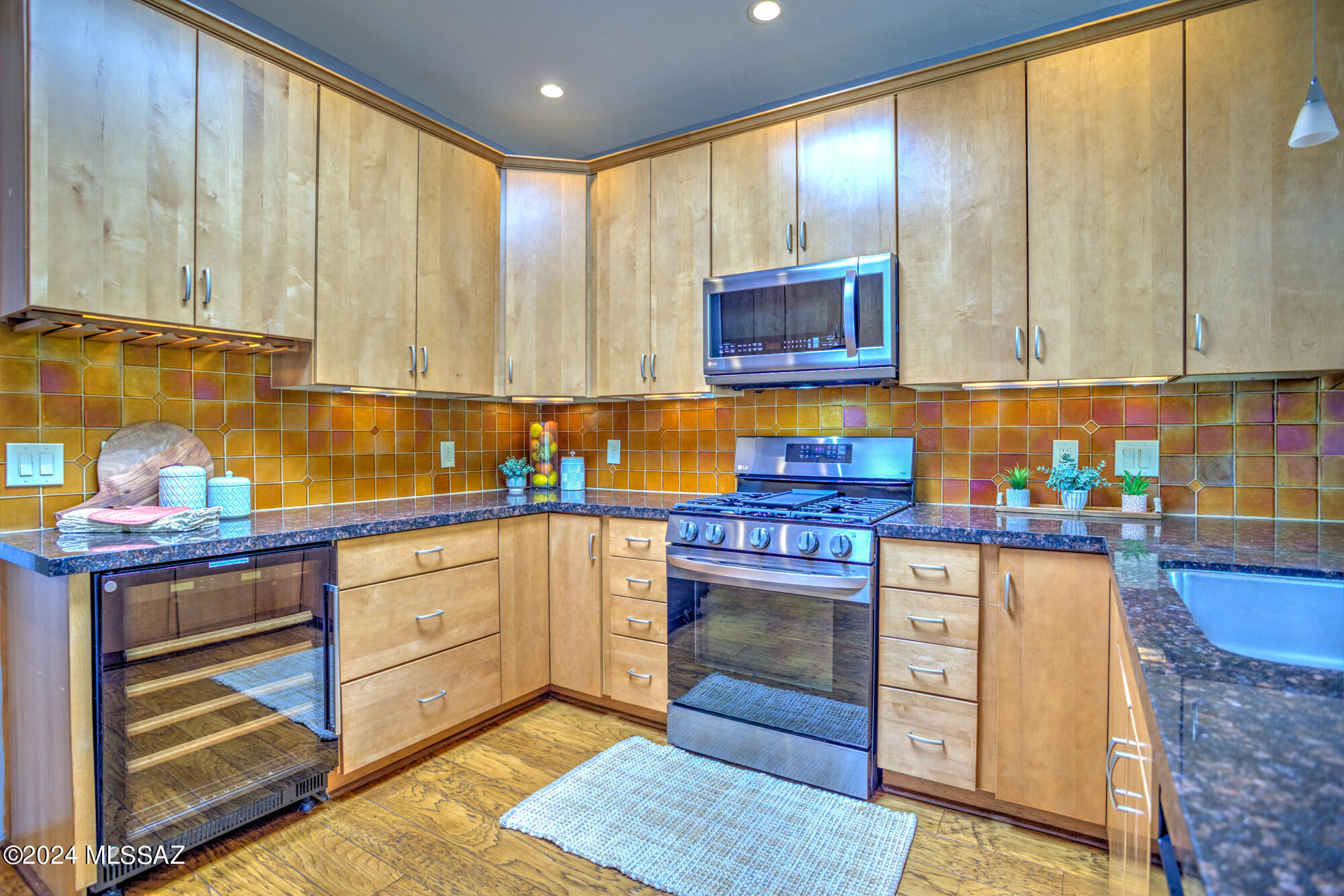 Rancho Alamo (1-15) - Residential