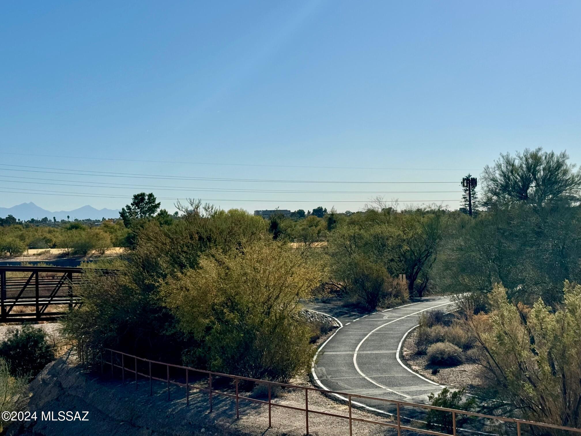 Rancho Alamo (1-15) - Residential
