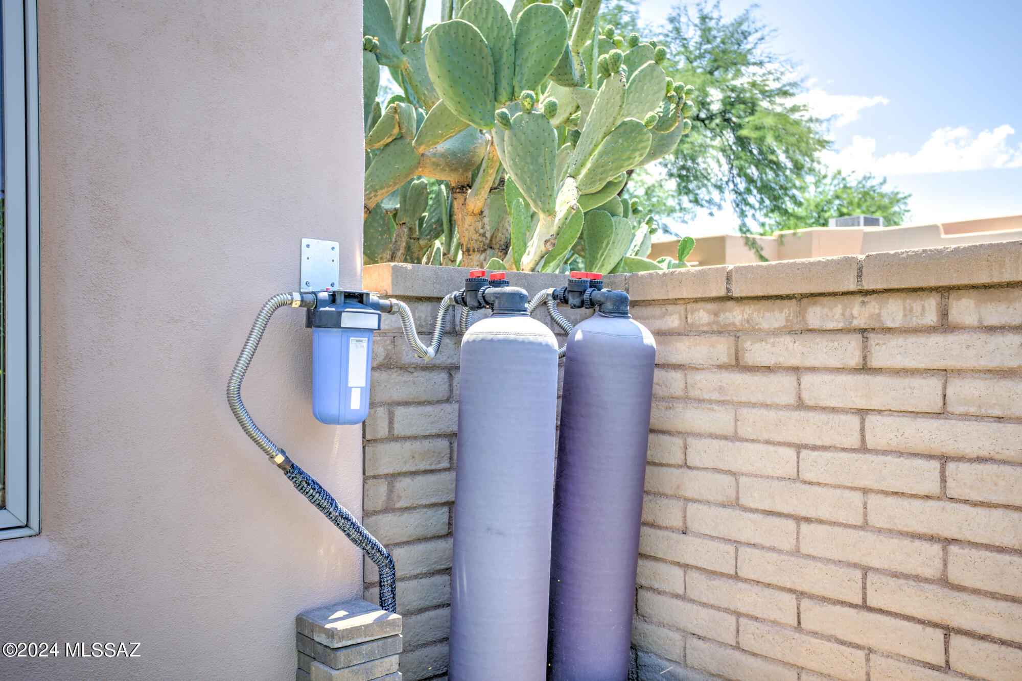 Rancho Alamo (1-15) - Residential