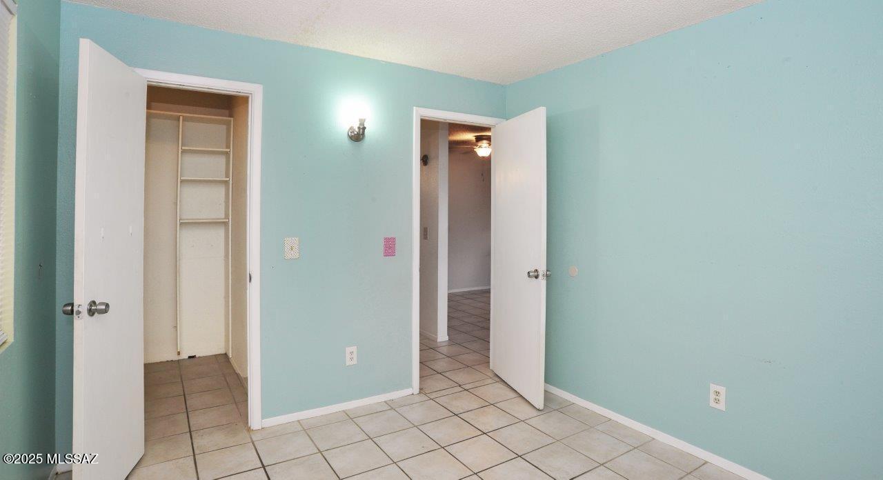 Golf Links East Condos (1-48) - Residential