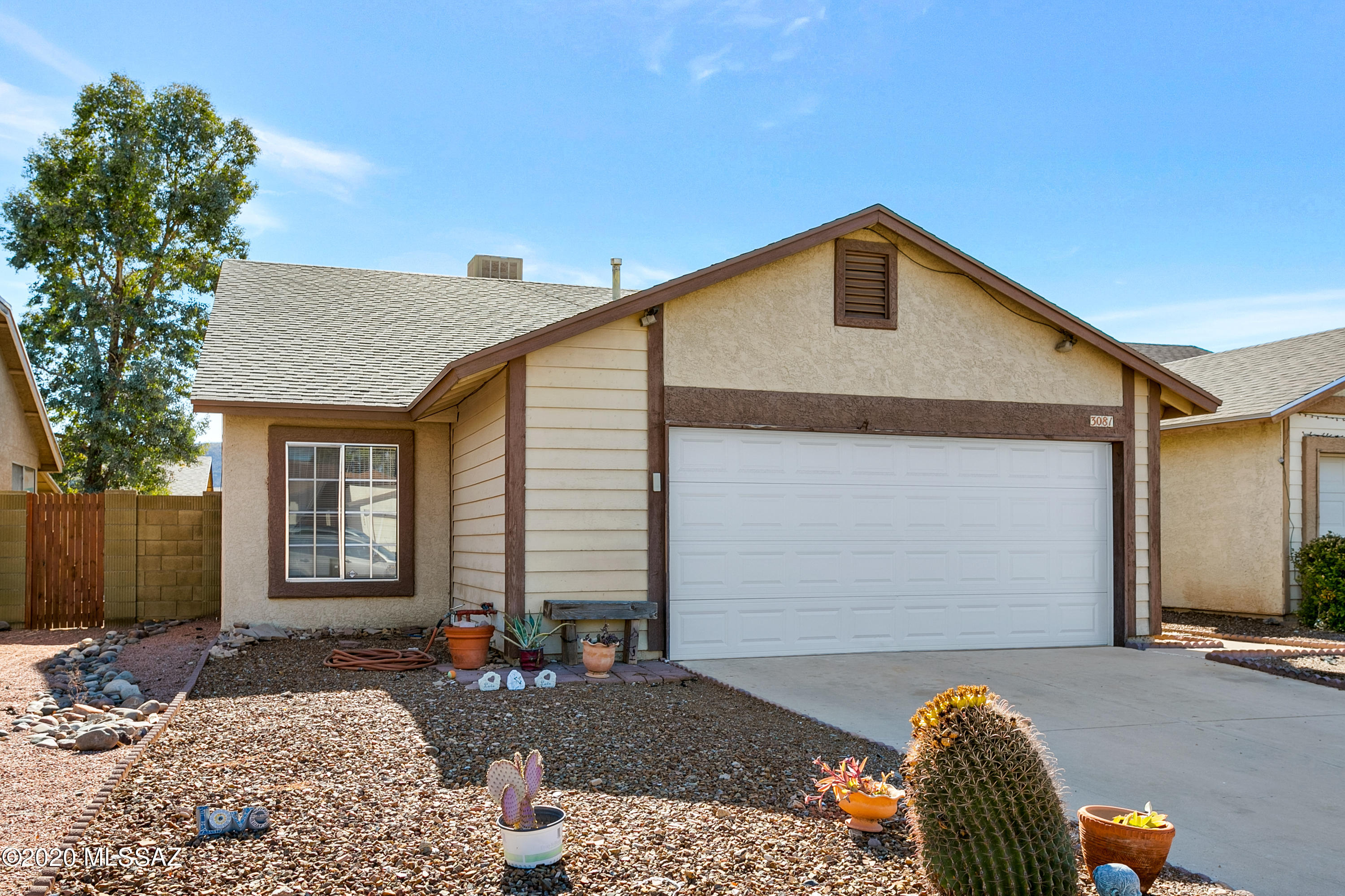 Welcome to this beautiful 3 bedroom 2 bathroom home that is tucked away in a Cul-de-Sac in the fantastic community Mission Vista. Walking into the home you will notice a spacious family room and dining room that are filled with tons of natural lighting. Throughout the home there is neutral toned tile and carpet in all the right places. Your wonderful eat-in kitchen showcases ample cabinet space, matching white appliances, and plenty of countertop space for preparing family meals. Your master bedroom is spacious and features a walk-in closet and full master bath with a double sink vanity. Your new home is conveniently located nearby parks, schools, convenience and grocery stores, and easy access to freeways! This spectacular home could be yours. Don't miss out, schedule your showing today!