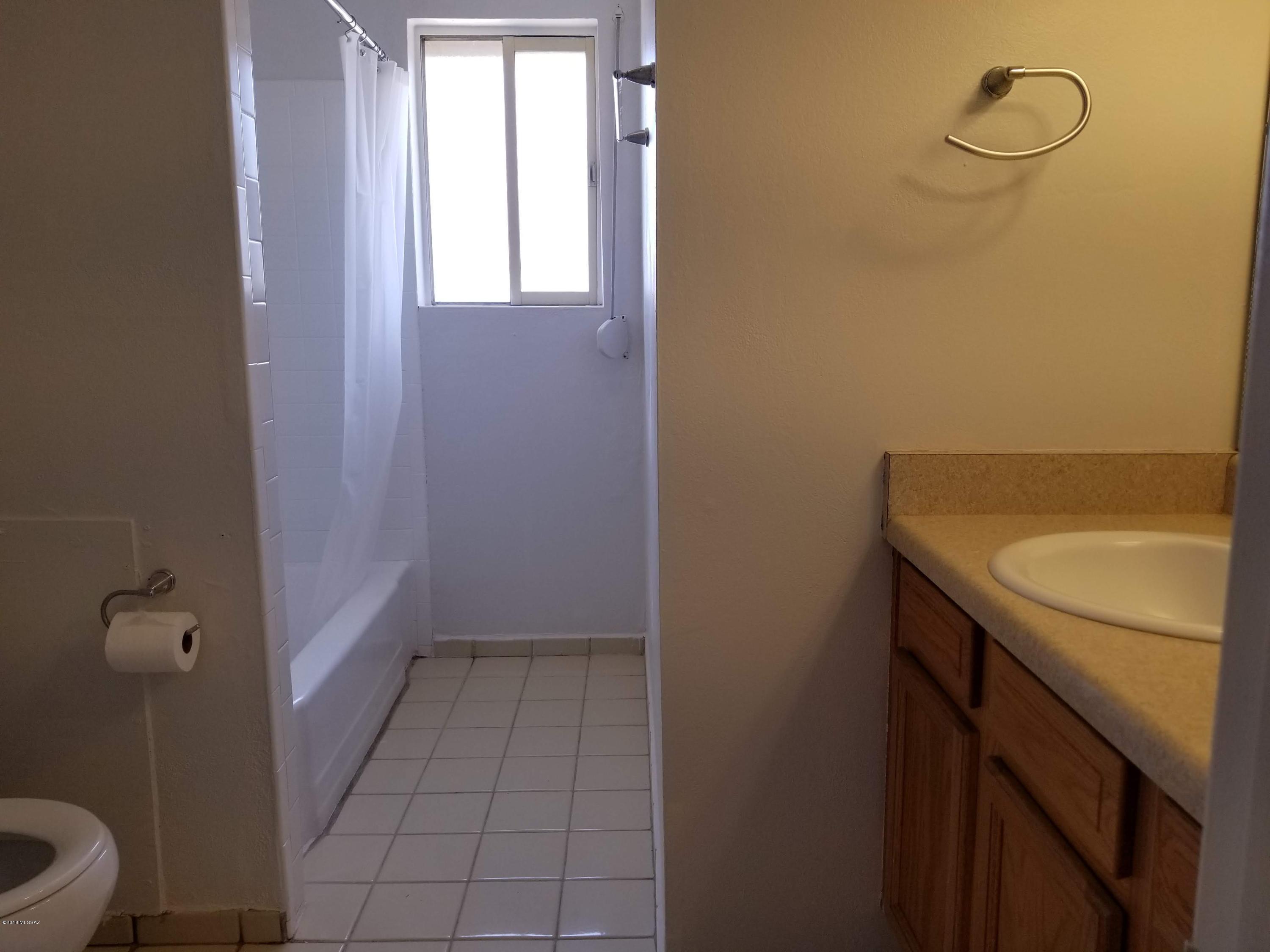 Green Hills - Residential Lease