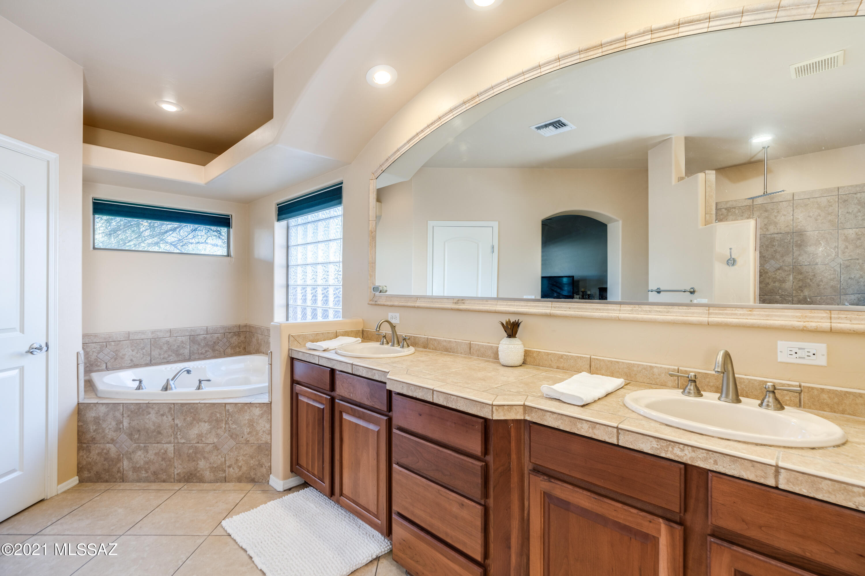 Estates at La Canada Norte (1-41) - Residential