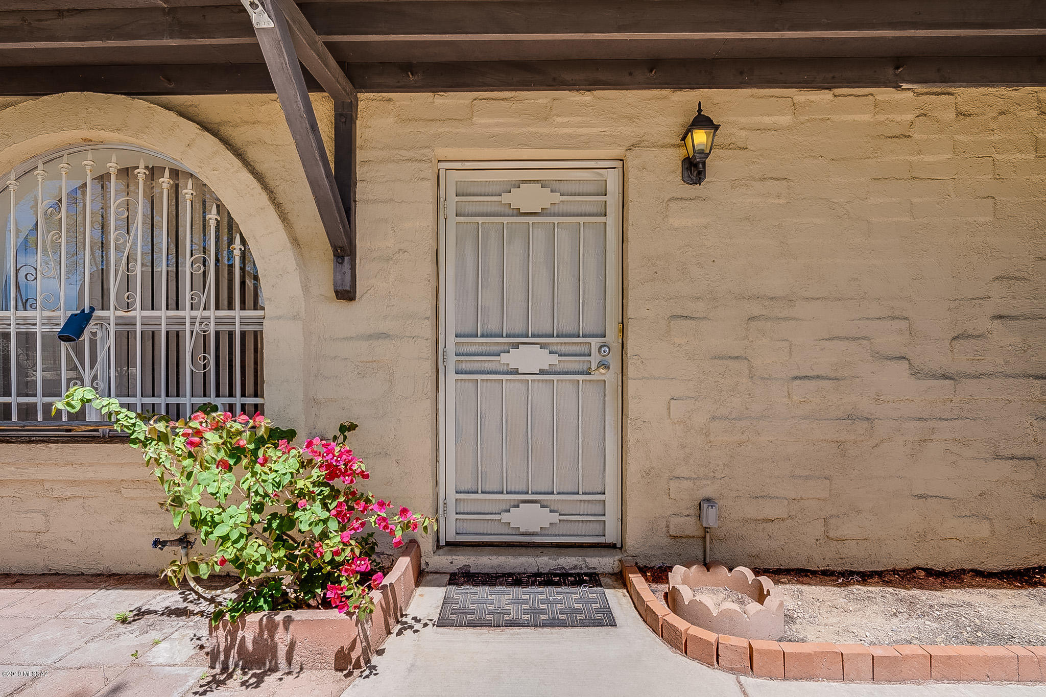 Pueblo Villas East (1-36) - Residential
