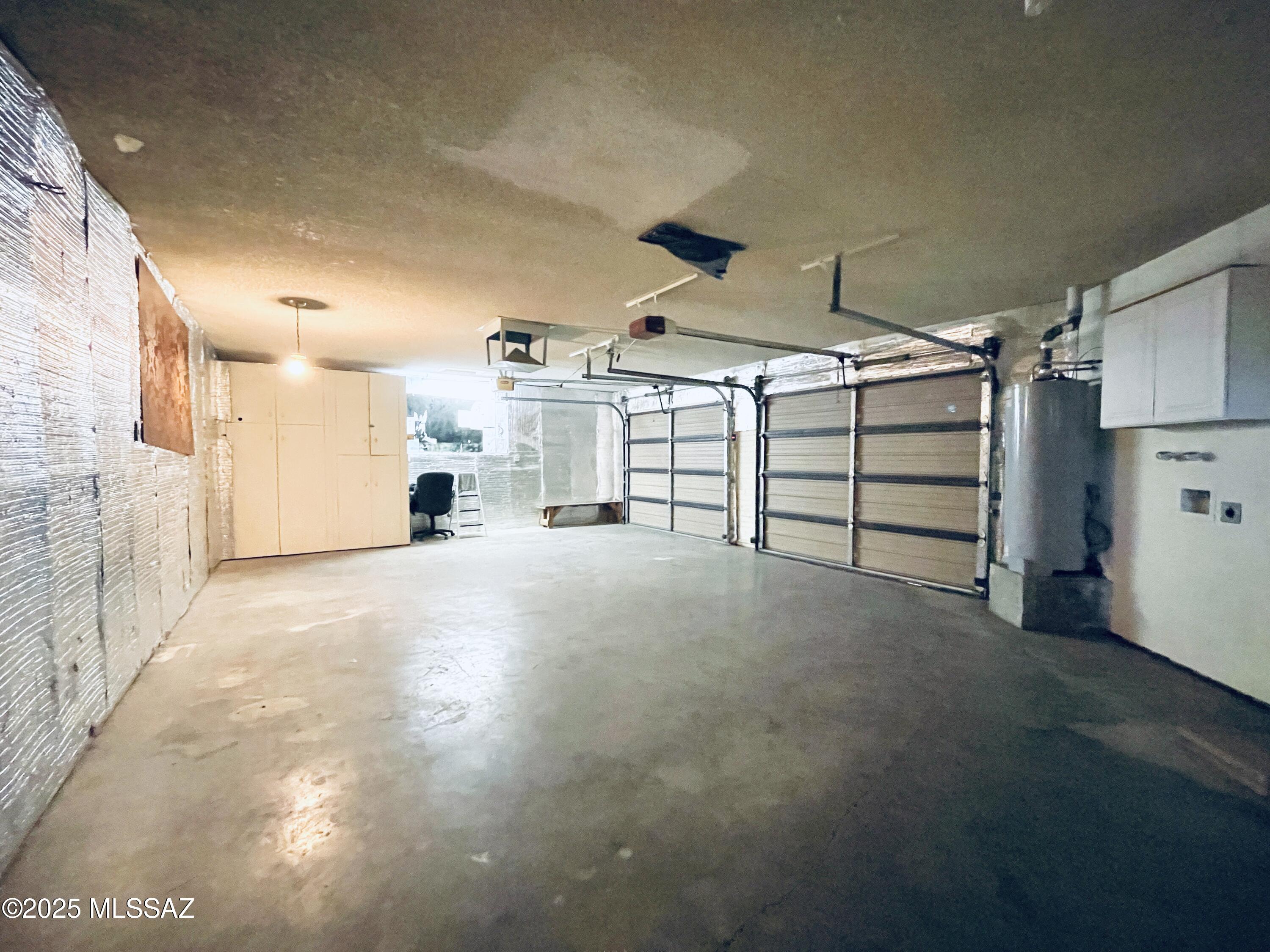 Desert Hills (1-82) - Residential Lease